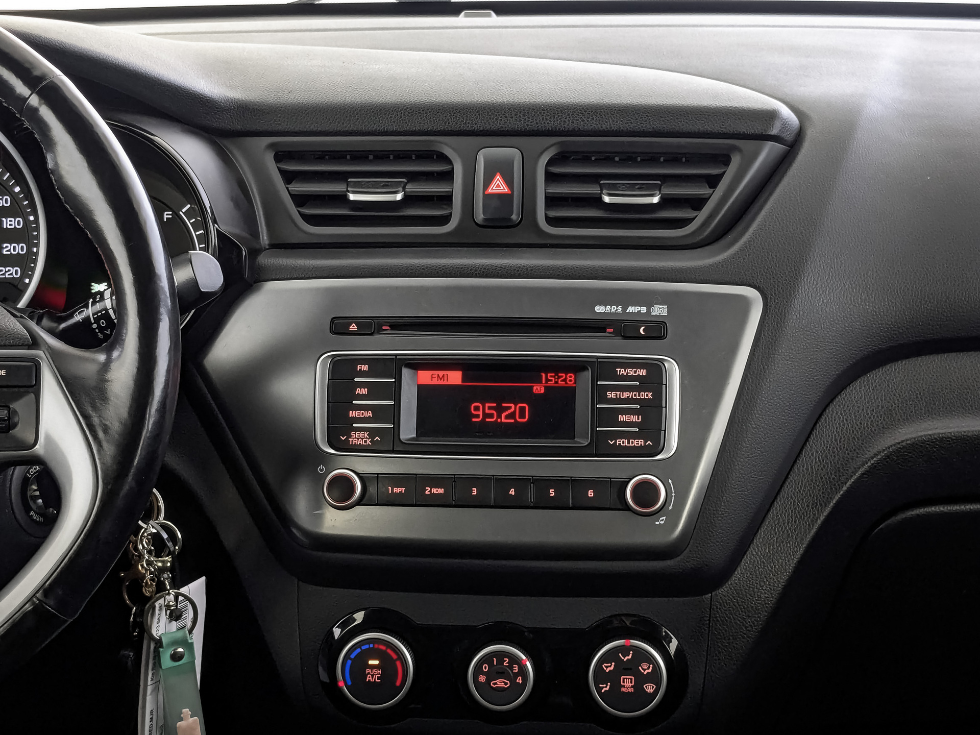 KIA Rio 1.60 (123 л.с), автомат, 2017, пробег 41 179 км