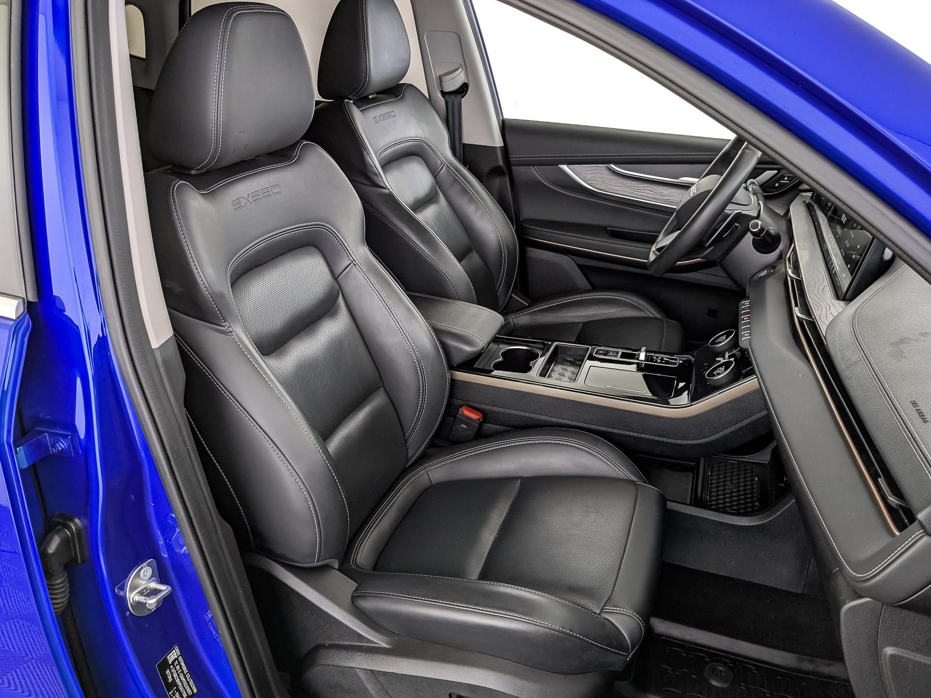 EXEED LX 1.50 (147 л.с), автомат, 2023, пробег 36 353 км