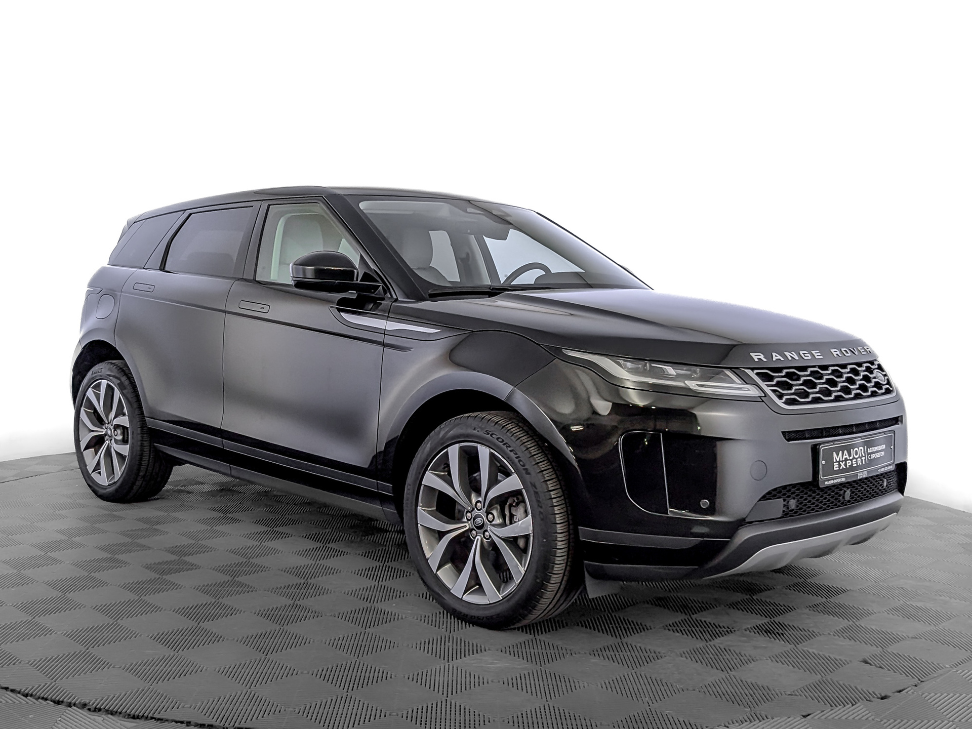 LAND ROVER Range Rover Evoque 2.00 (163 л.с), автомат, 2022, пробег 63 000 км
