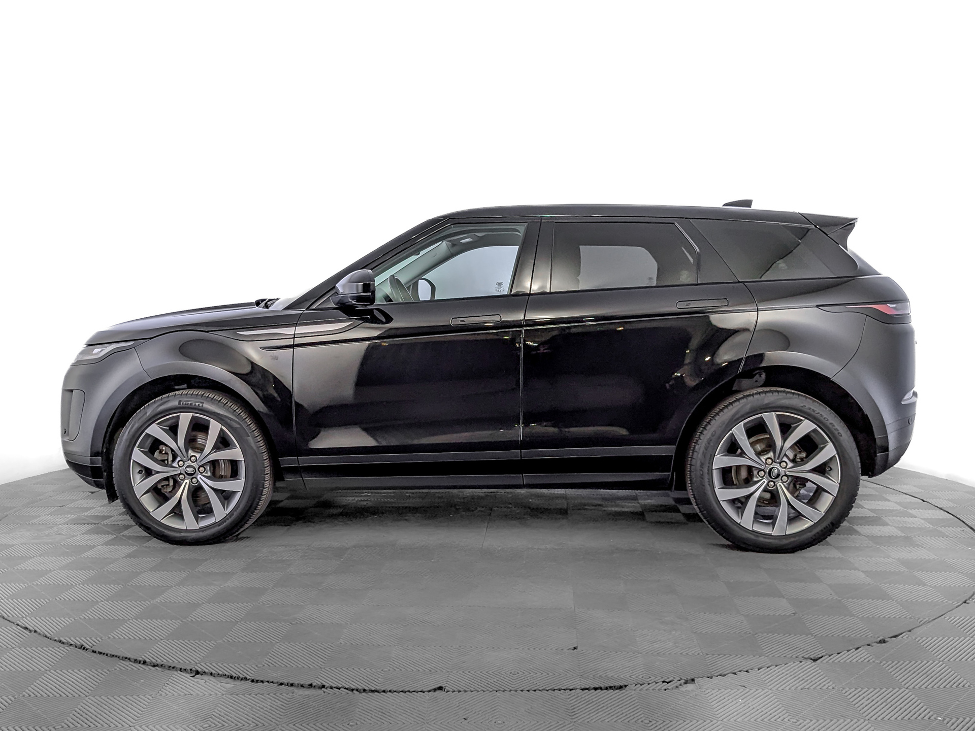 LAND ROVER Range Rover Evoque 2.00 (163 л.с), автомат, 2022, пробег 63 000 км