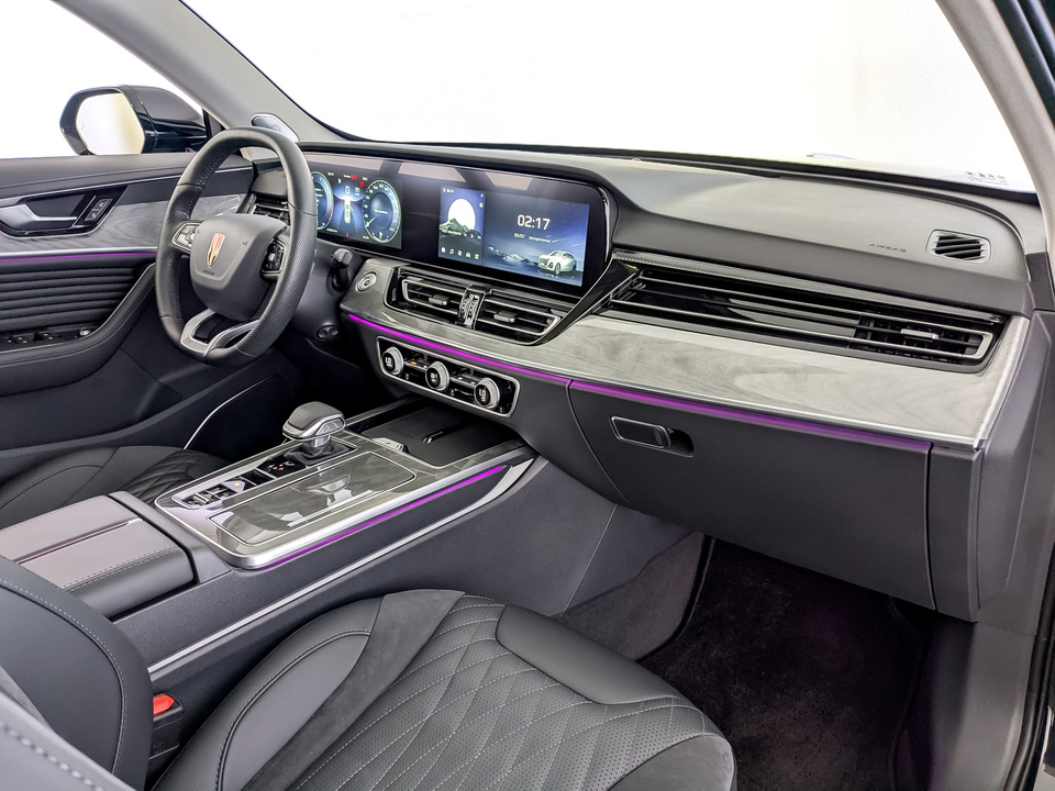 Фото Hongqi HS5 с пробегом 6896 км