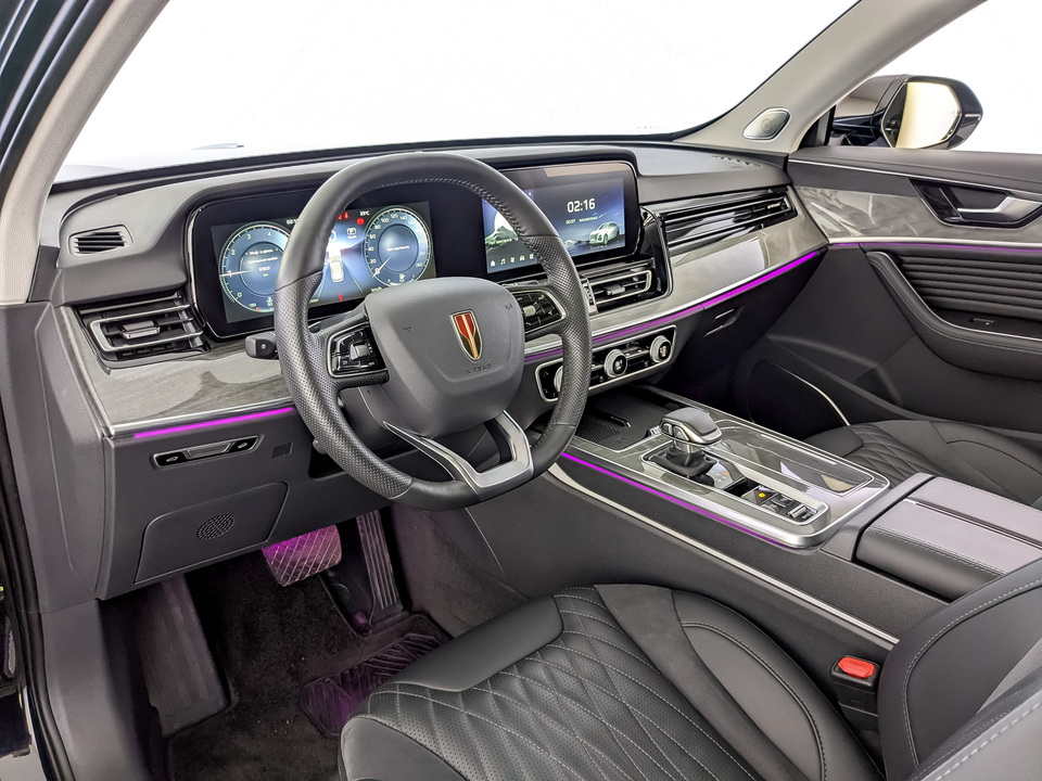 Фото Hongqi HS5 с пробегом 6896 км