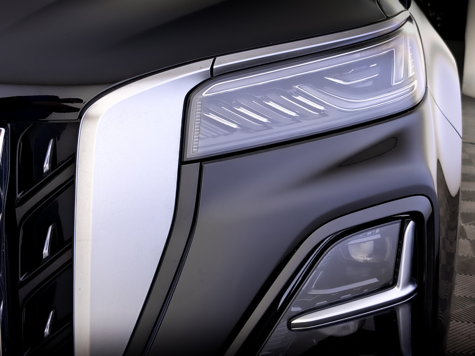 Фото Hongqi HS5 с пробегом 6896 км