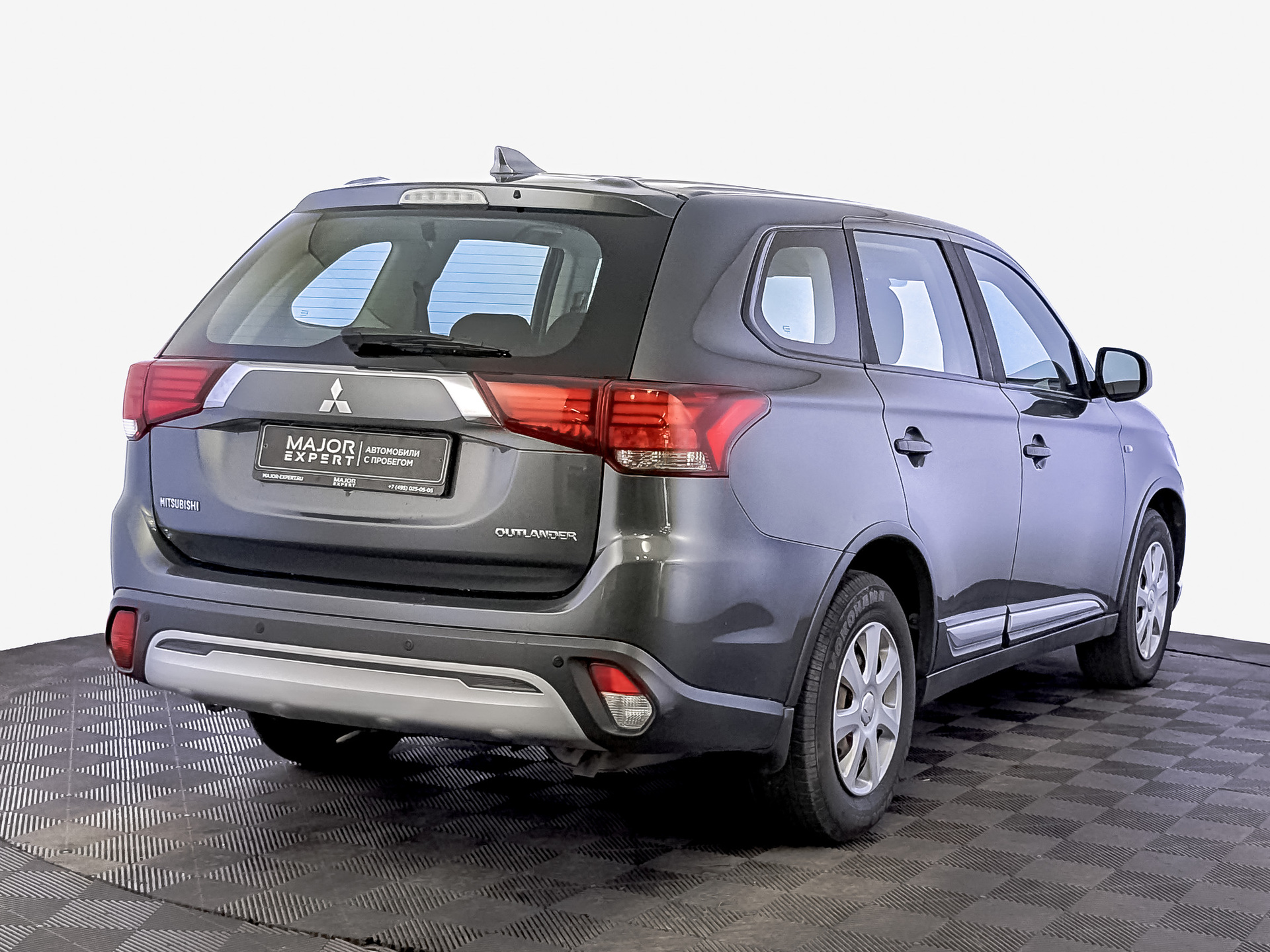 MITSUBISHI Outlander 2.00 (146 л.с), автомат, 2019, пробег 123 571 км