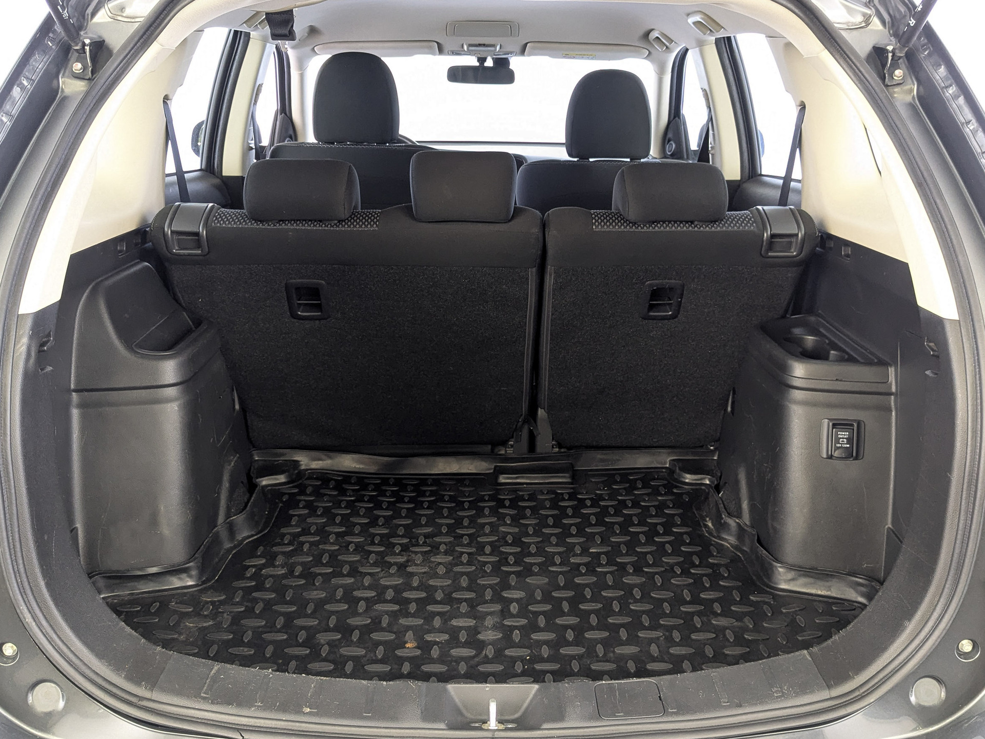 MITSUBISHI Outlander 2.00 (146 л.с), автомат, 2019, пробег 123 571 км
