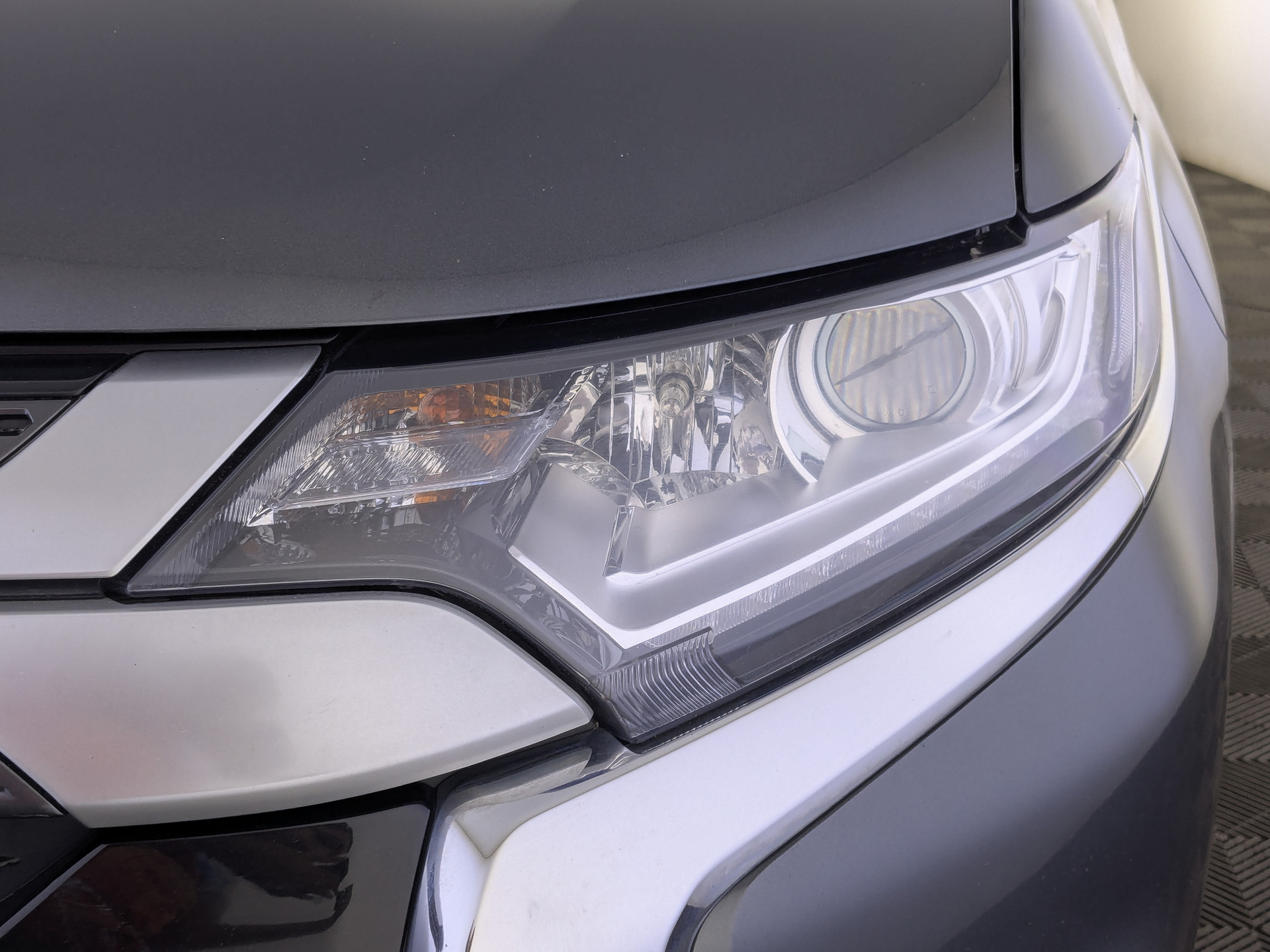MITSUBISHI Outlander 2.00 (146 л.с), автомат, 2019, пробег 123 571 км