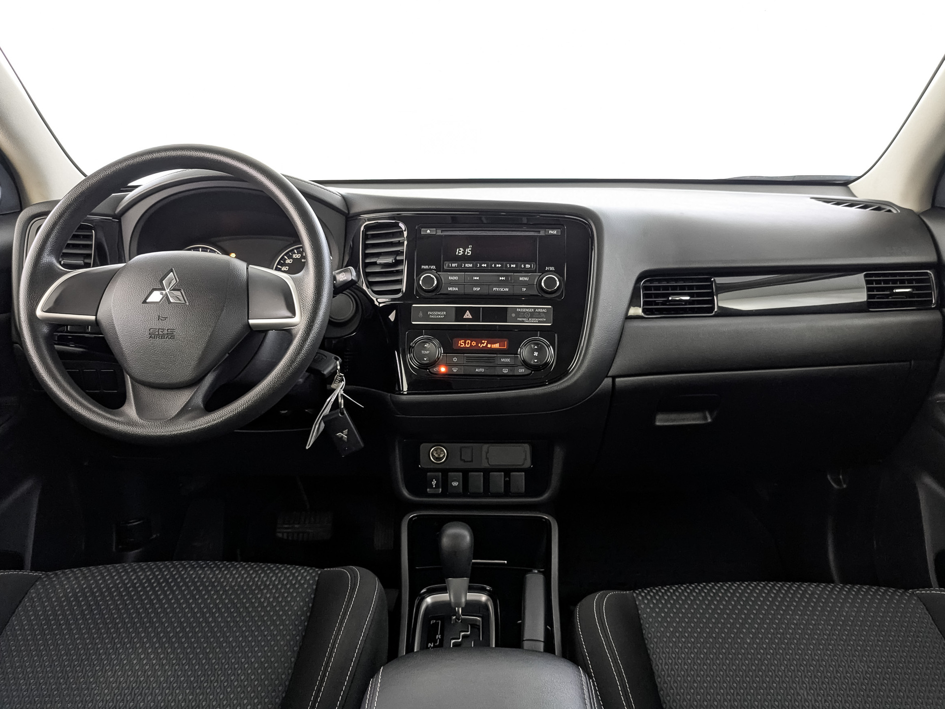 MITSUBISHI Outlander 2.00 (146 л.с), автомат, 2019, пробег 123 571 км