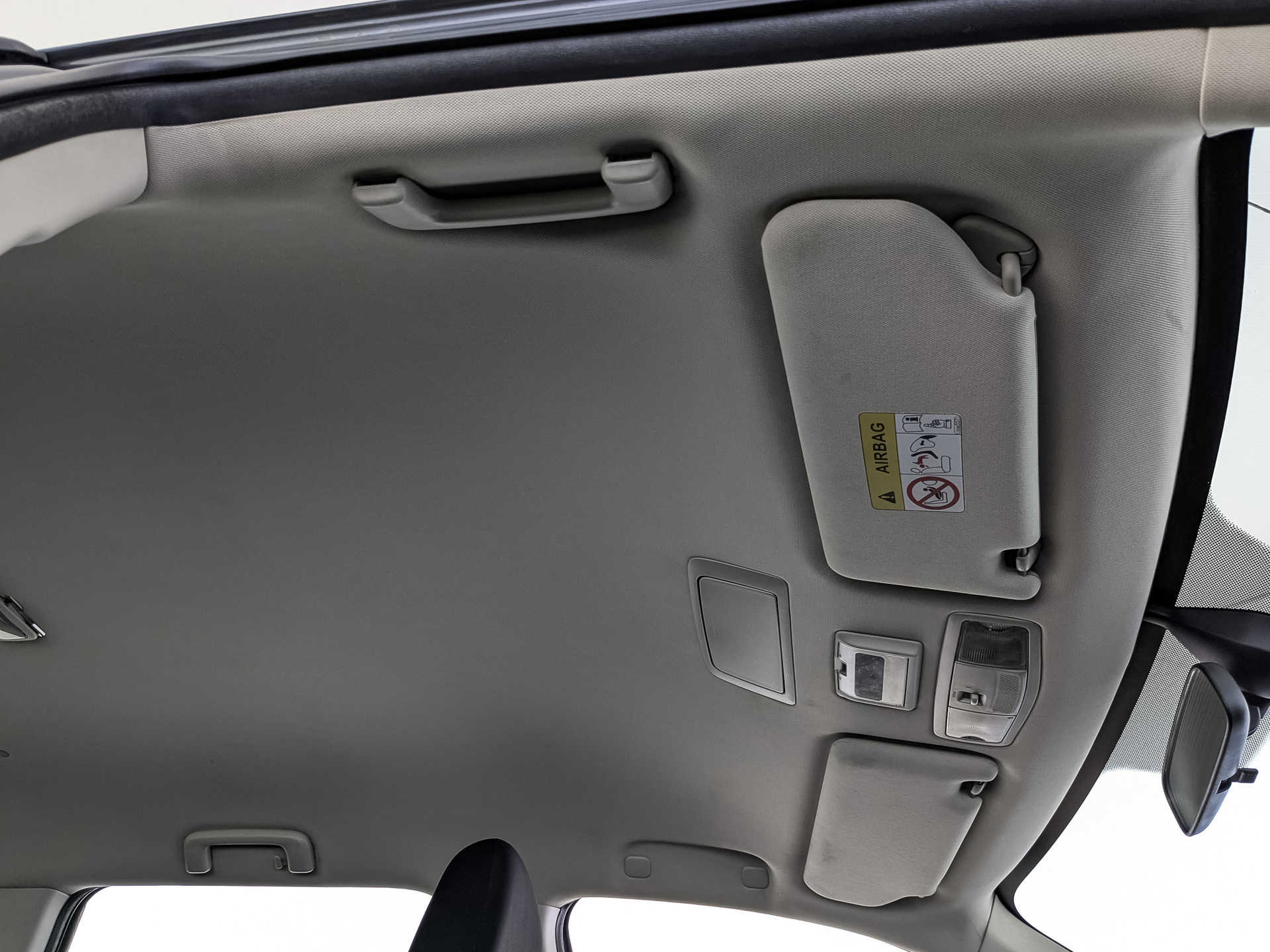 MITSUBISHI Outlander 2.00 (146 л.с), автомат, 2019, пробег 123 571 км