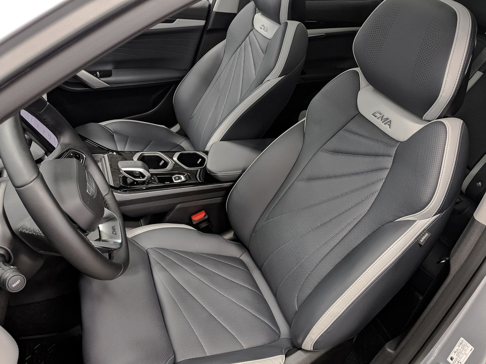 Фото Geely Atlas II с пробегом 16 778 км