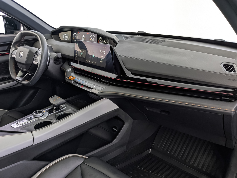 Фото Changan UNI-V с пробегом 64 004 км