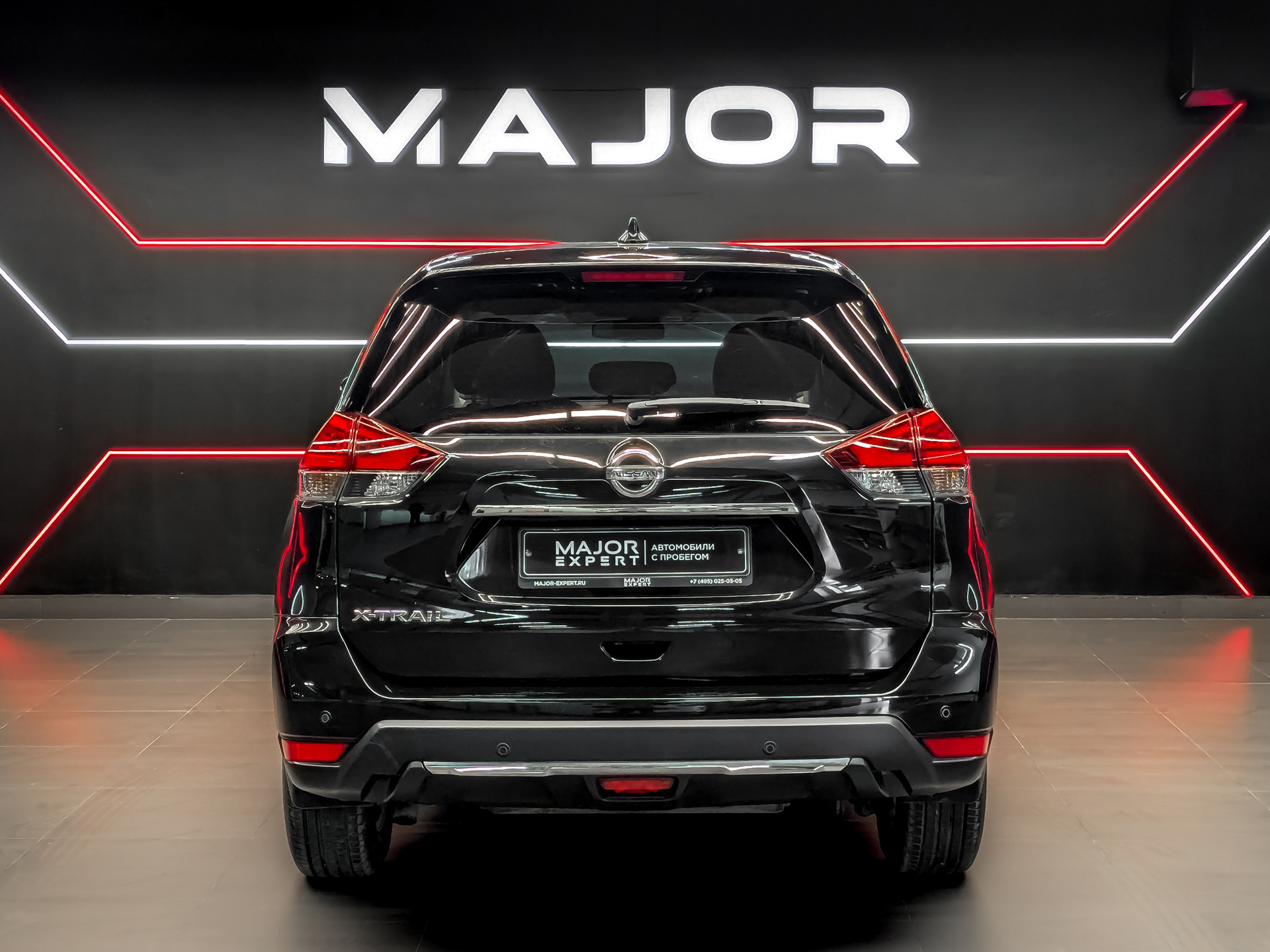 NISSAN X-Trail 2.00 (144 л.с), автомат, 2019, пробег 203 116 км