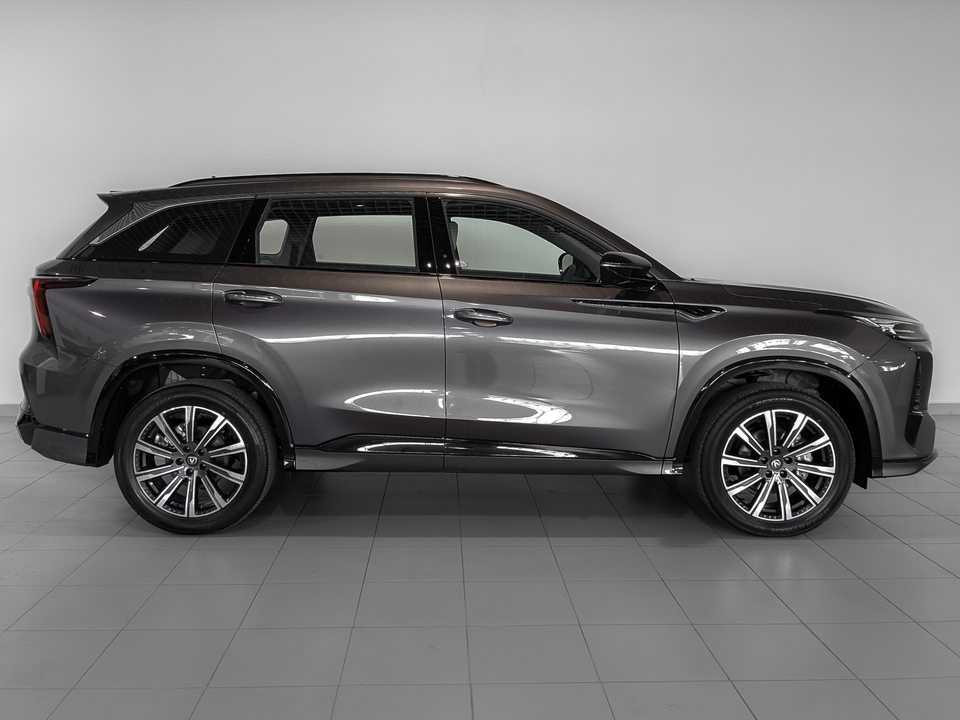 Changan CS75 Plus III Tech 2.0T/226 8AT Передний привод