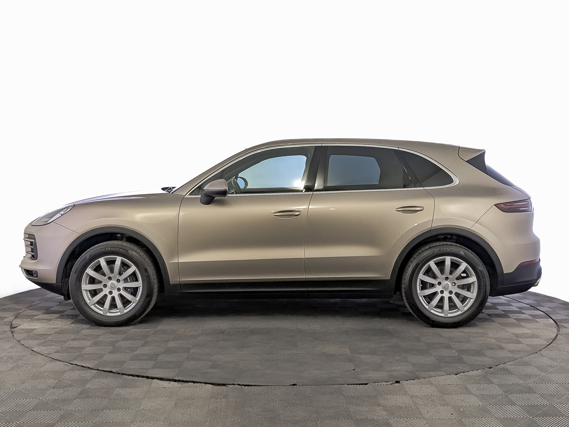 PORSCHE Cayenne 3.00 (340 л.с), автомат, 2019, пробег 123 838 км