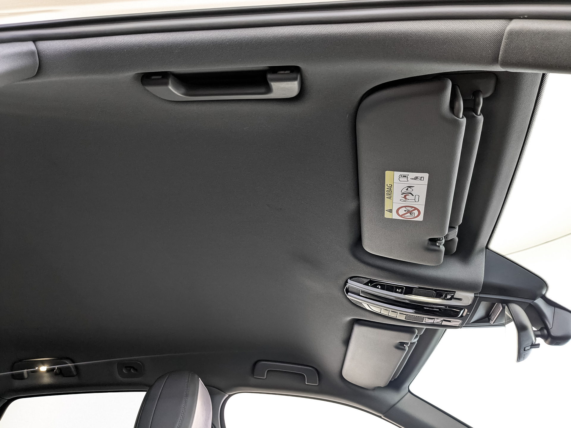 PORSCHE Cayenne 3.00 (340 л.с), автомат, 2019, пробег 123 838 км