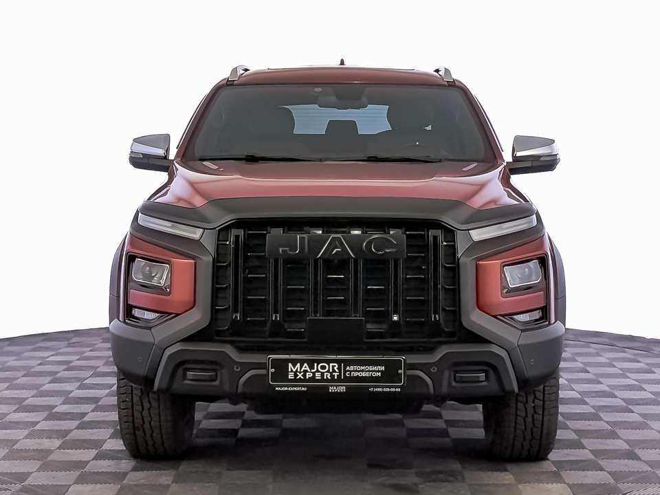 JAC T9