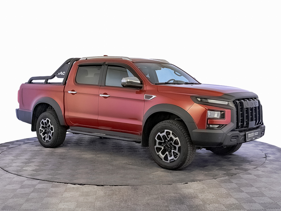 JAC T9