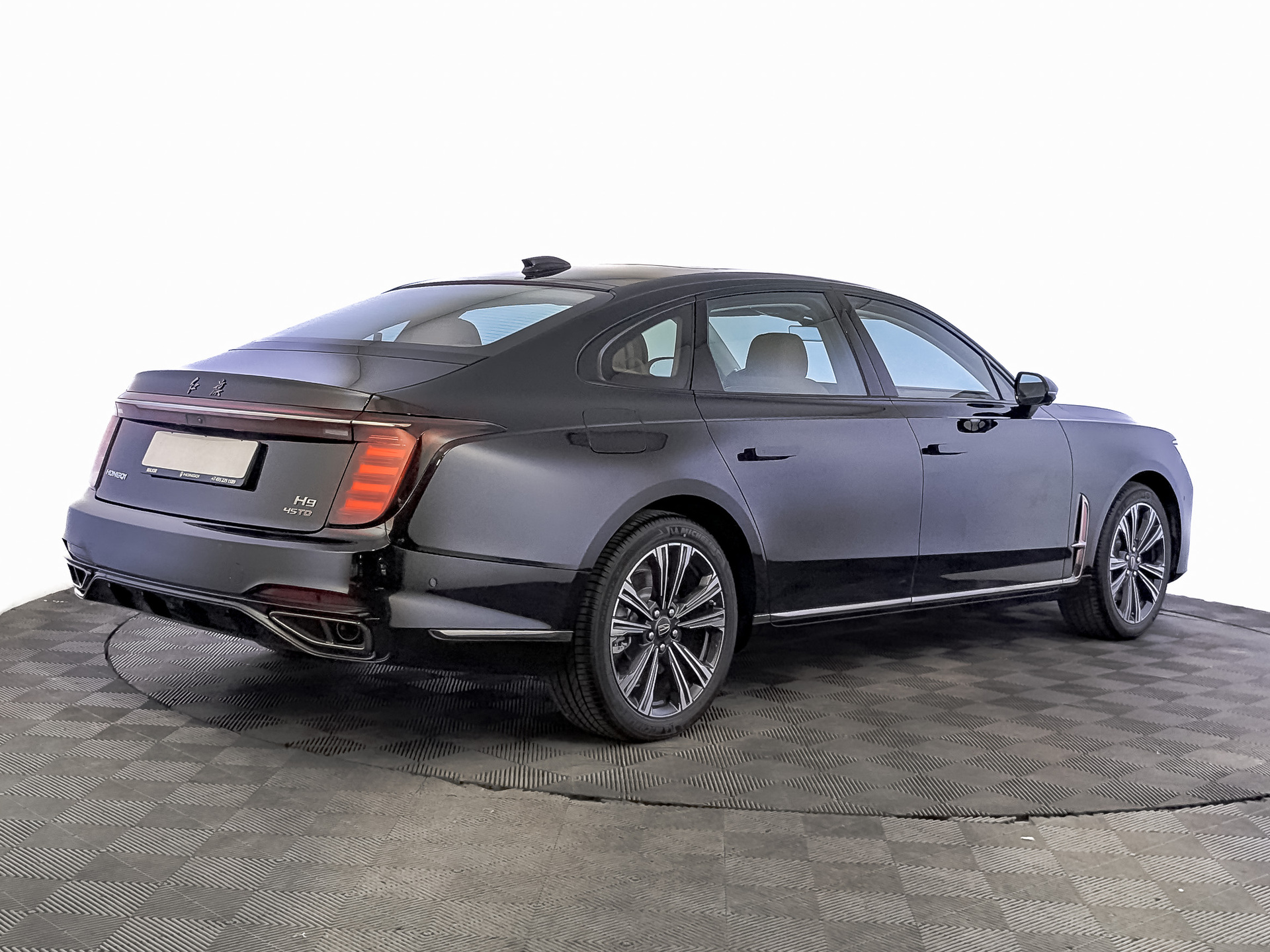 Фото Hongqi H9 FL Deluxe 2.0T/245 7RT RWD