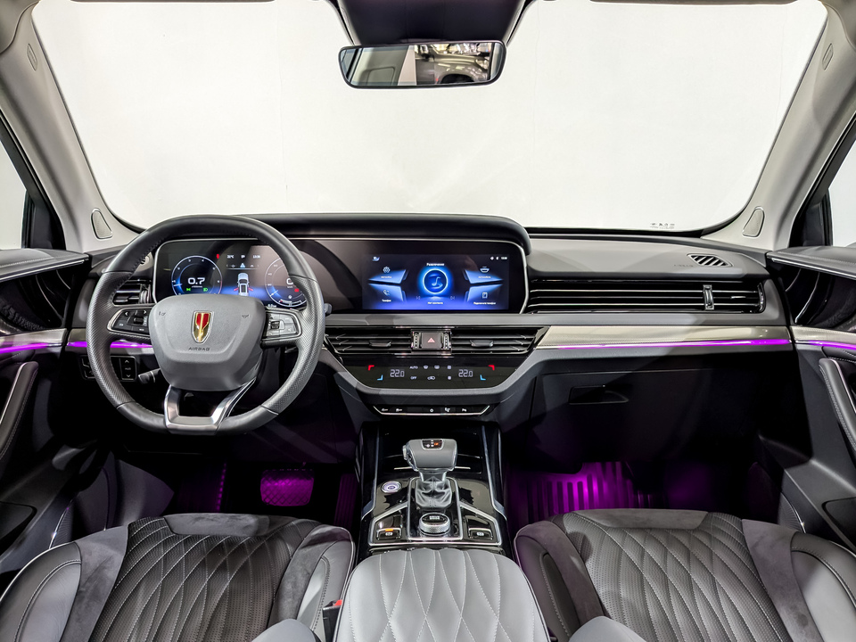 Фото Hongqi HS5 с пробегом 3605 км