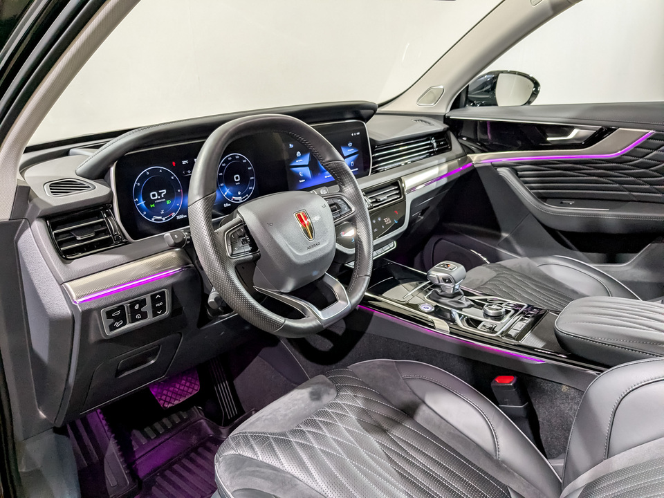 Фото Hongqi HS5 с пробегом 3605 км