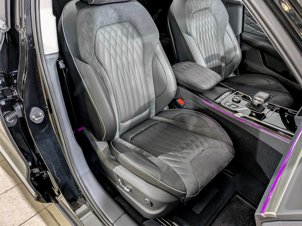 Фото Hongqi HS5 с пробегом 3605 км