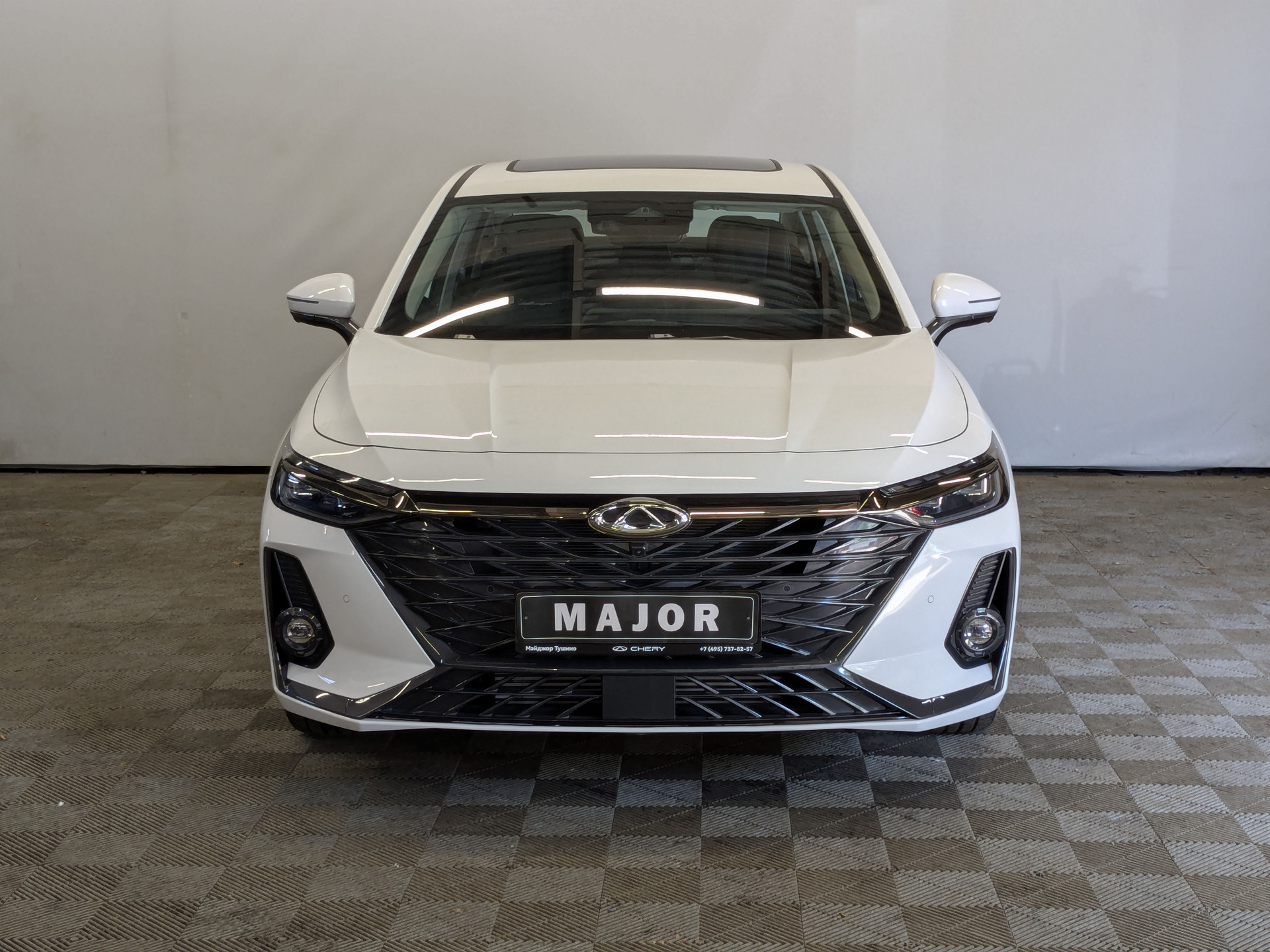 Фото Chery Arrizo 8 Ultra Black 1.6T/150 7RT