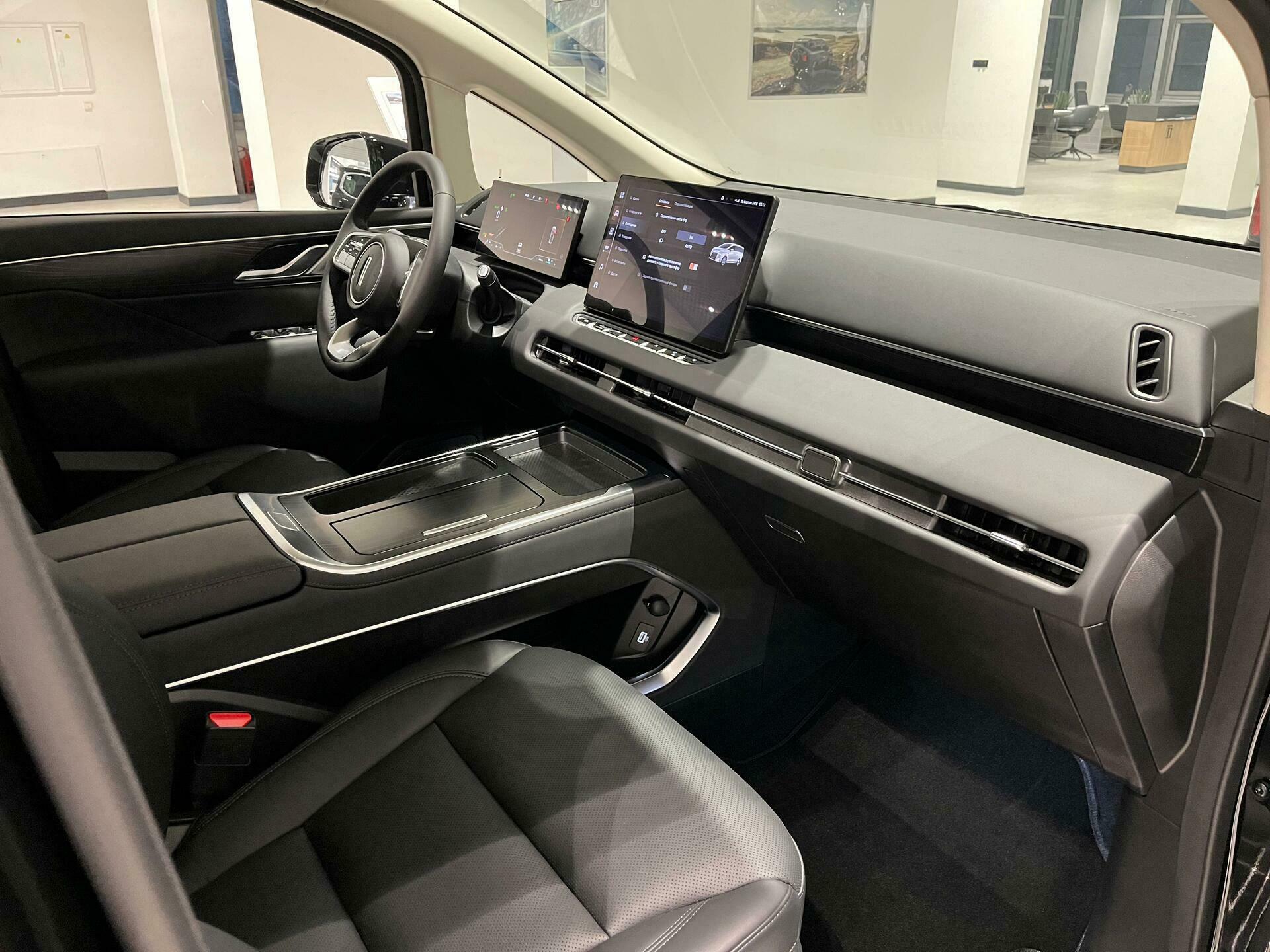 Фото Wey 80 Премиум (Premium) 1.5H/299 37кВт DHT 4WD 7S