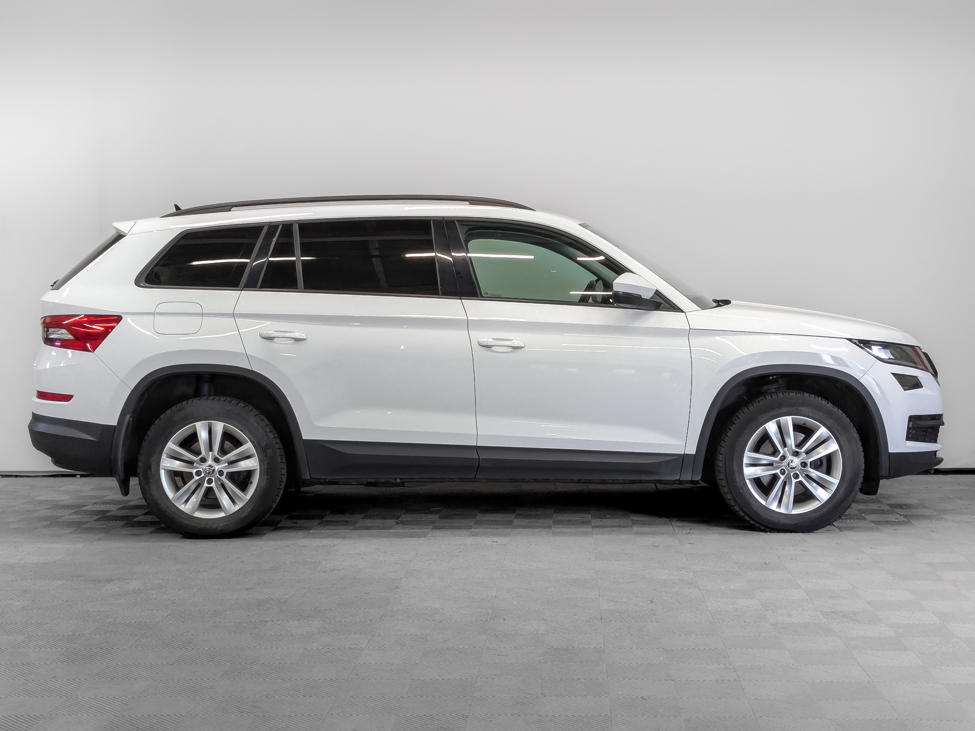 SKODA Kodiaq 1.40 (150 л.с), автомат, 2021, пробег 119 382 км