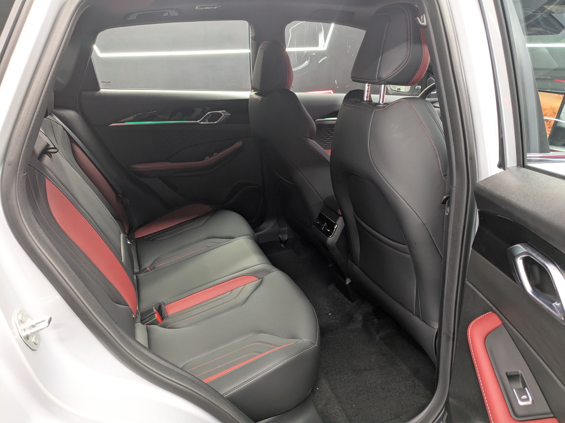 Фото Belgee X50+ Prestige 1.5T/147 7RT