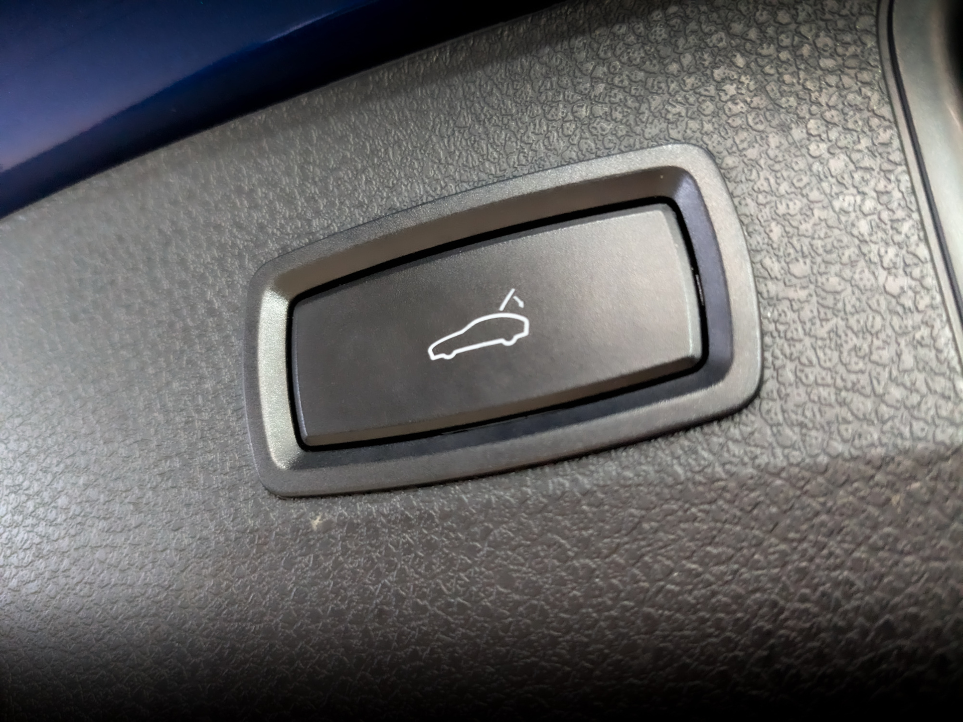 PORSCHE Macan 2.00 (252 л.с), автомат, 2021, пробег 120 194 км