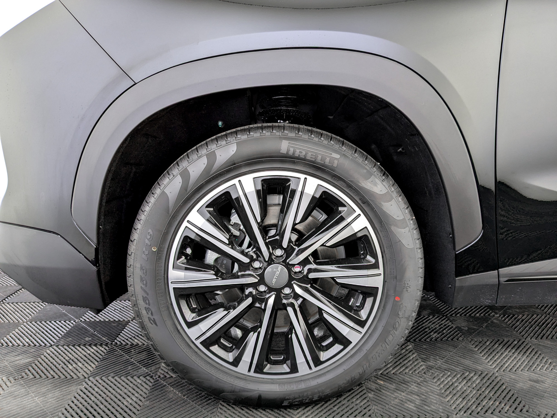 Фото Jetour Dashing Комфорт (Comfort) 1.5T/147 6RT 2WD