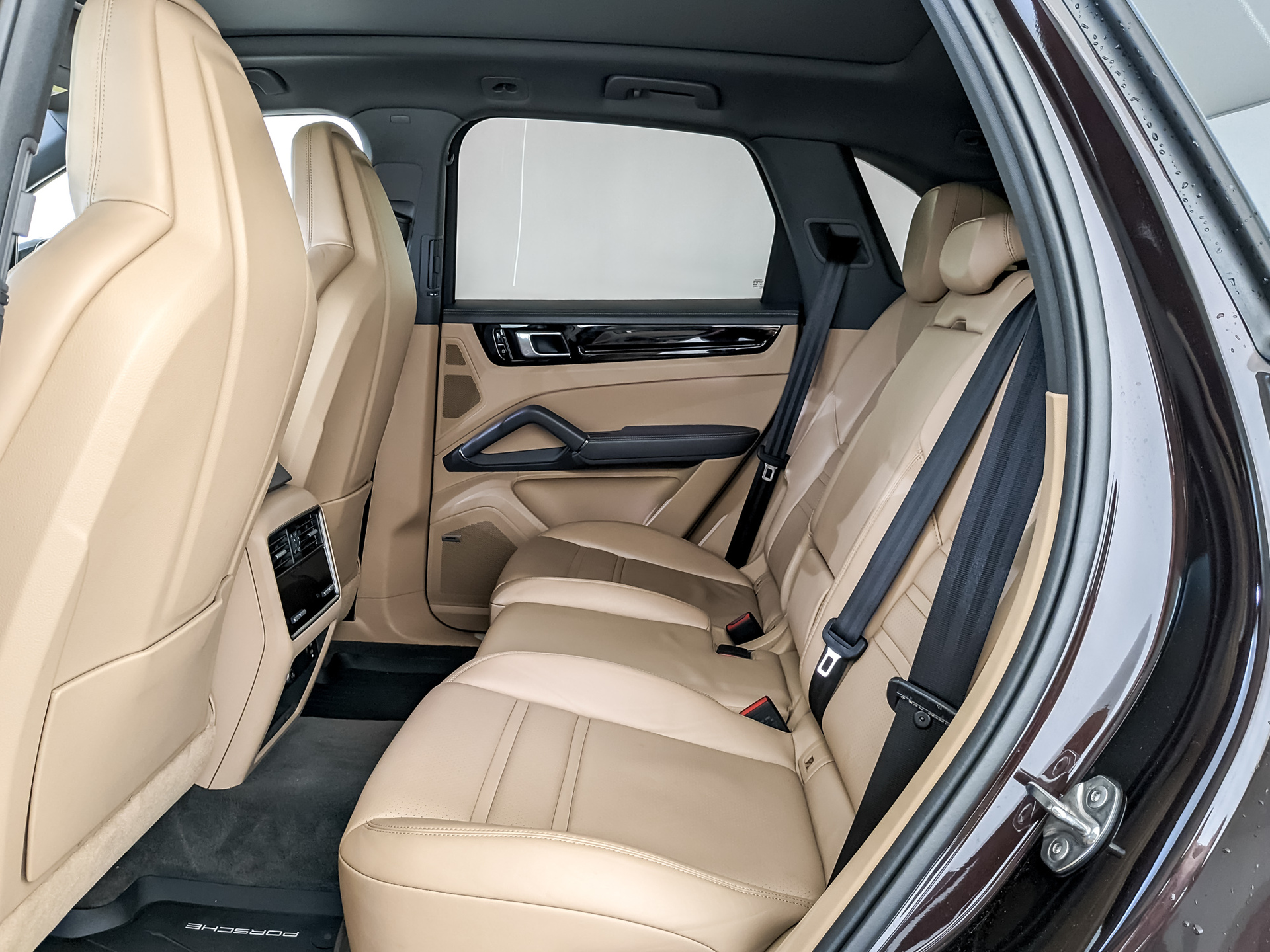 PORSCHE Cayenne 3.00 (340 л.с), автомат, 2020, пробег 107 289 км