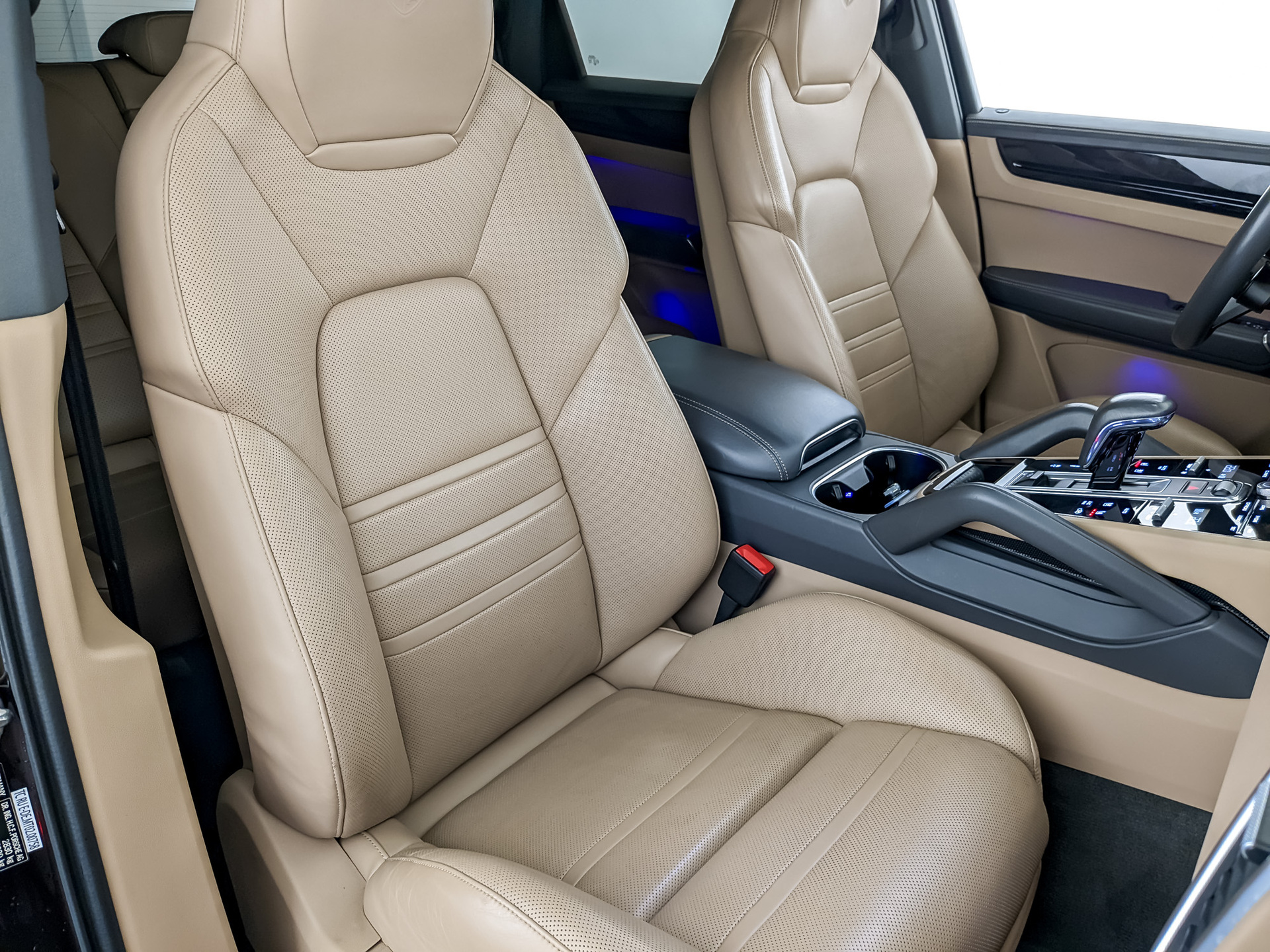 PORSCHE Cayenne 3.00 (340 л.с), автомат, 2020, пробег 107 289 км