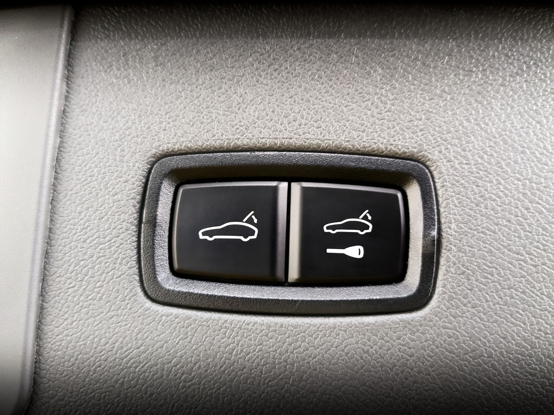 PORSCHE Cayenne 3.00 (340 л.с), автомат, 2020, пробег 107 289 км