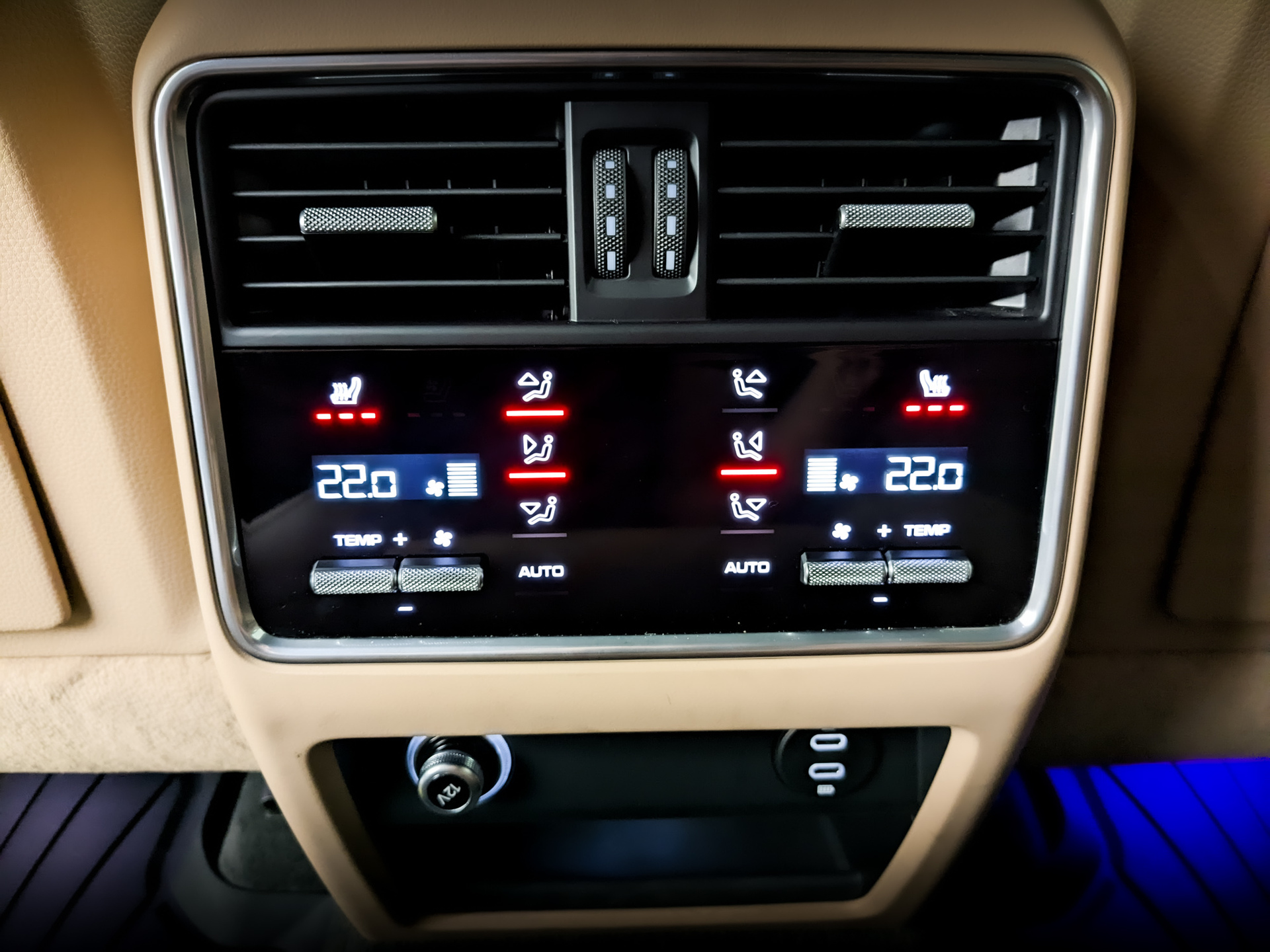 PORSCHE Cayenne 3.00 (340 л.с), автомат, 2020, пробег 107 289 км