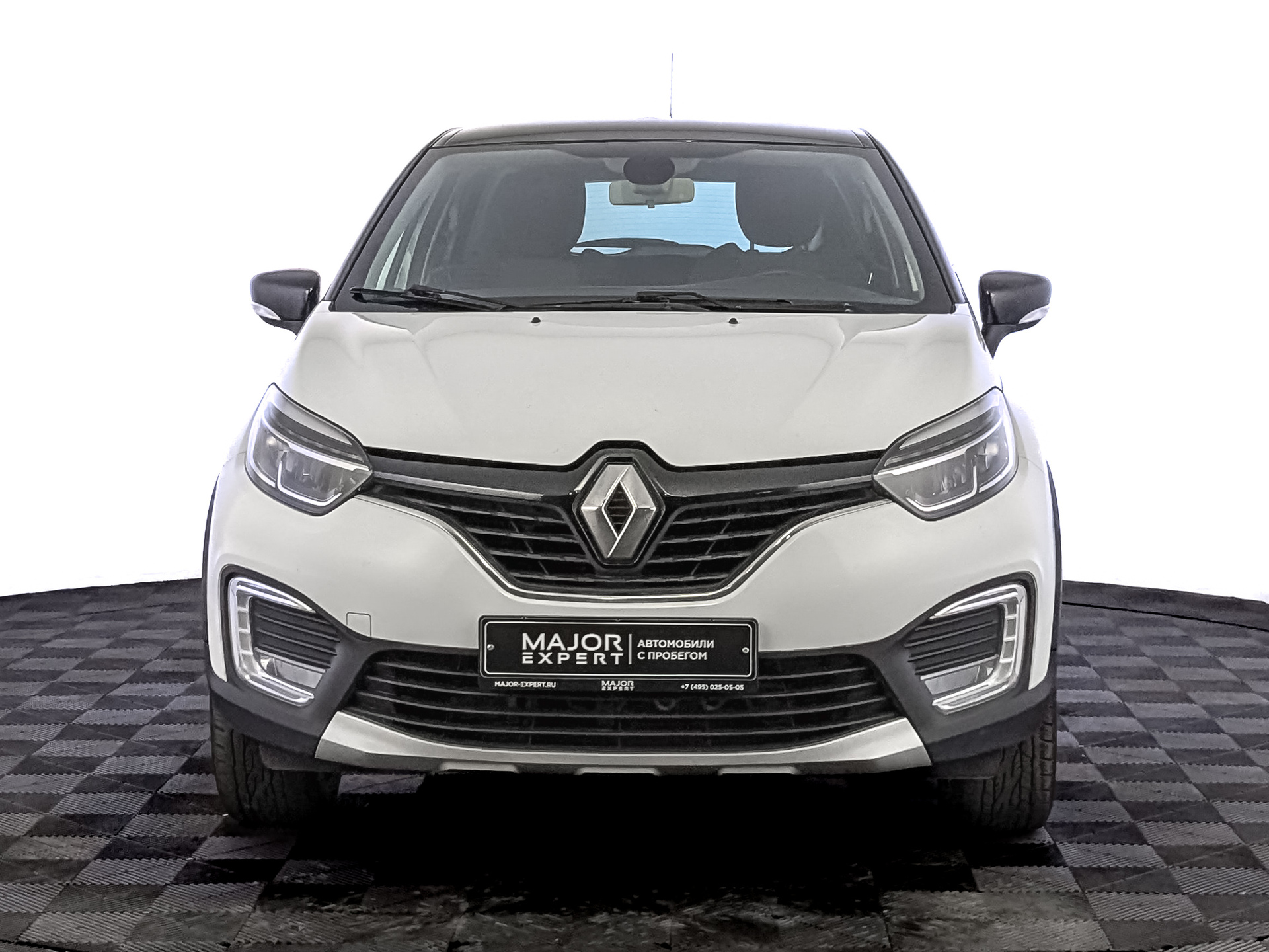 RENAULT Kaptur 2.00 (143 л.с), автомат, 2019, пробег 109 848 км