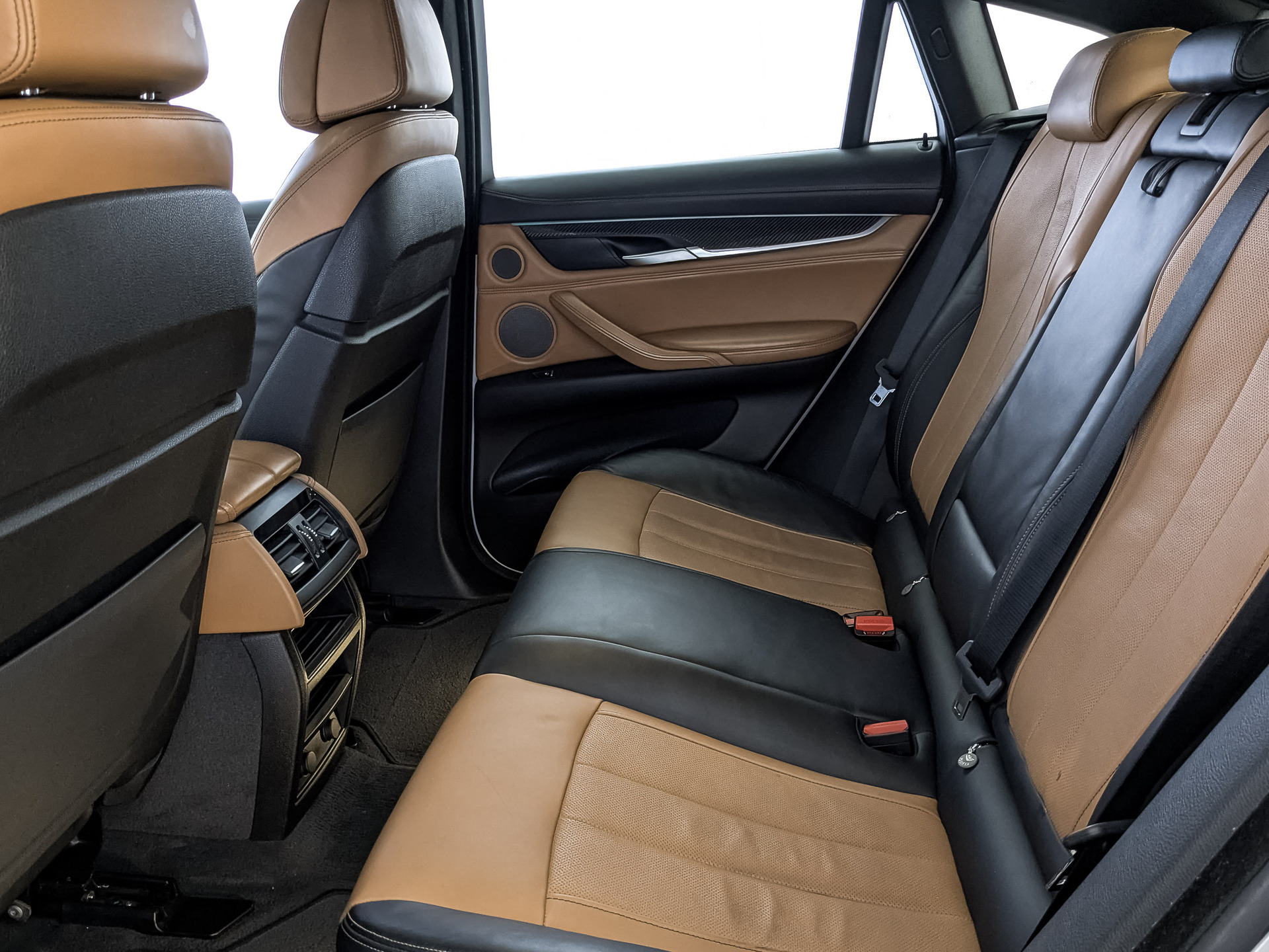 BMW X6 3.00 (313 л.с), автомат, 2019, пробег 145 841 км