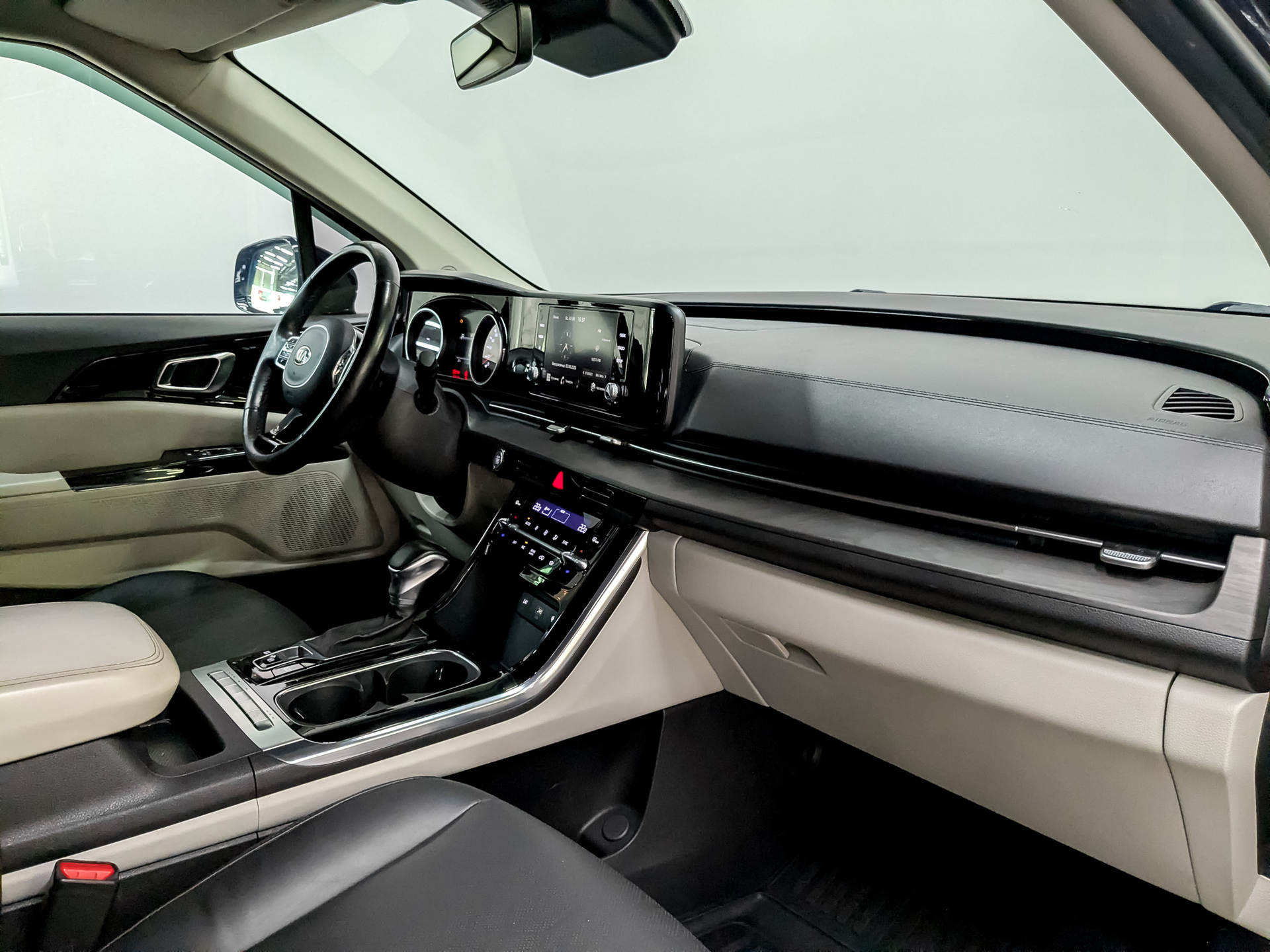 KIA Carnival 2.20 (199 л.с), автомат, 2021, пробег 138 849 км