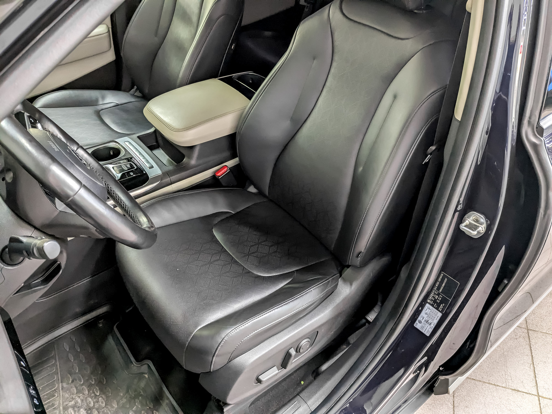 KIA Carnival 2.20 (199 л.с), автомат, 2021, пробег 138 849 км