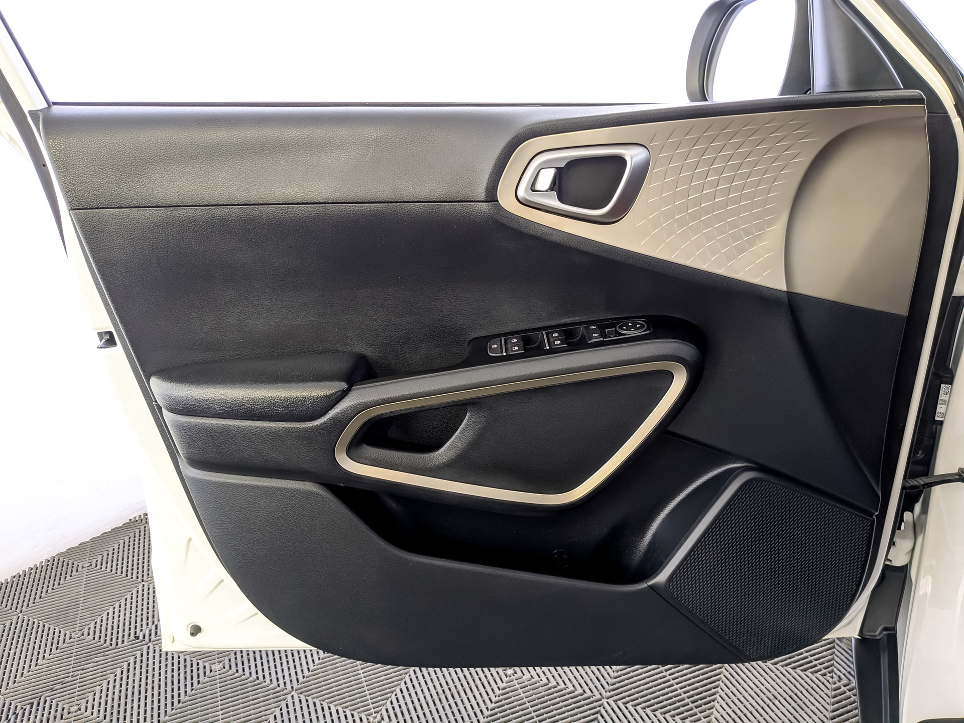 KIA Soul 2.00 (150 л.с), автомат, 2021, пробег 124 271 км