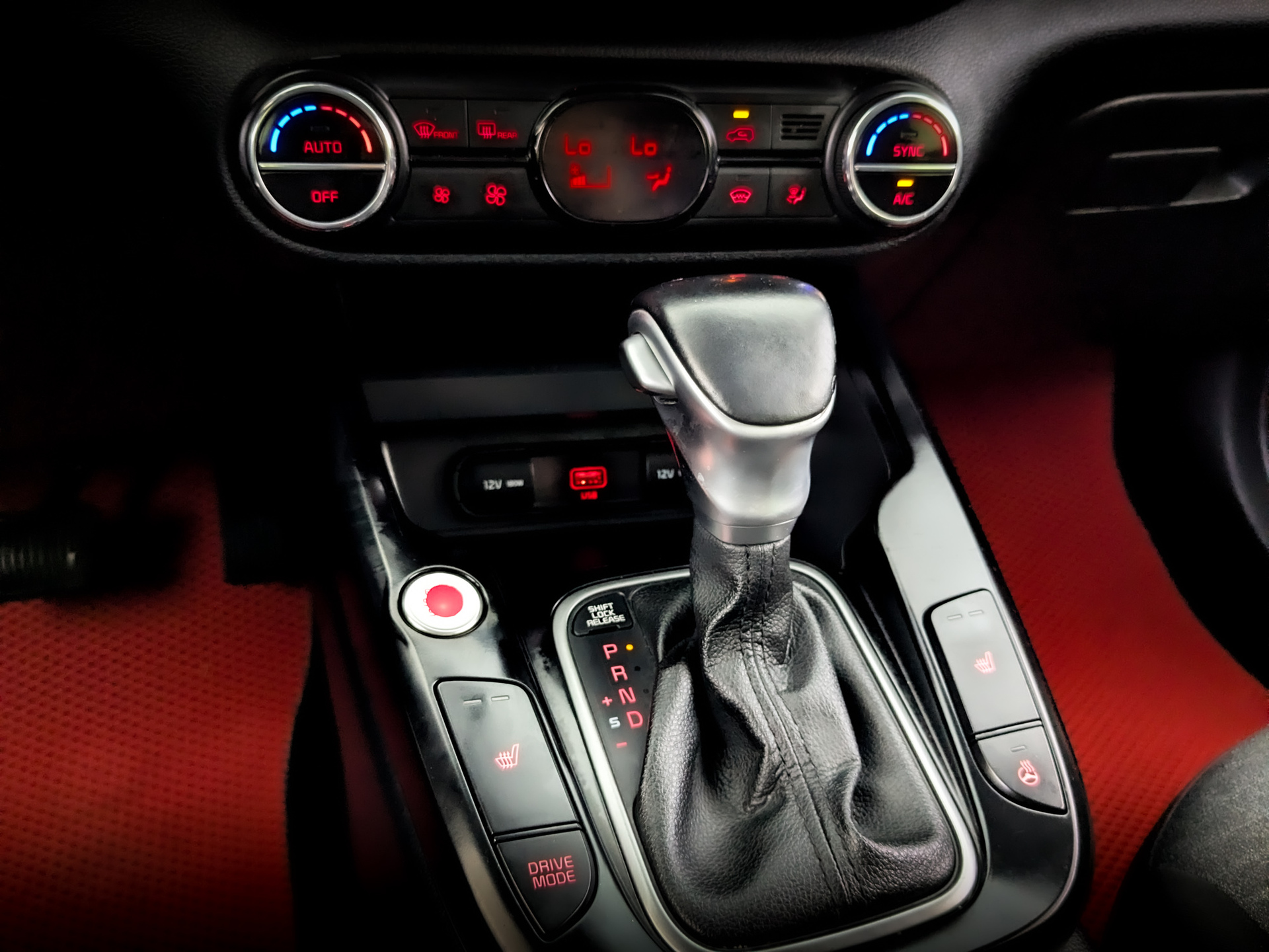 KIA Soul 2.00 (150 л.с), автомат, 2021, пробег 124 271 км