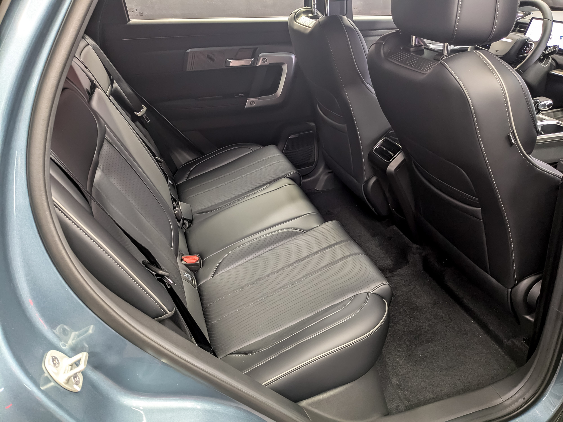 Фото JAECOO J7 Комфорт HP FL 1.6T/186 7RT 4WD