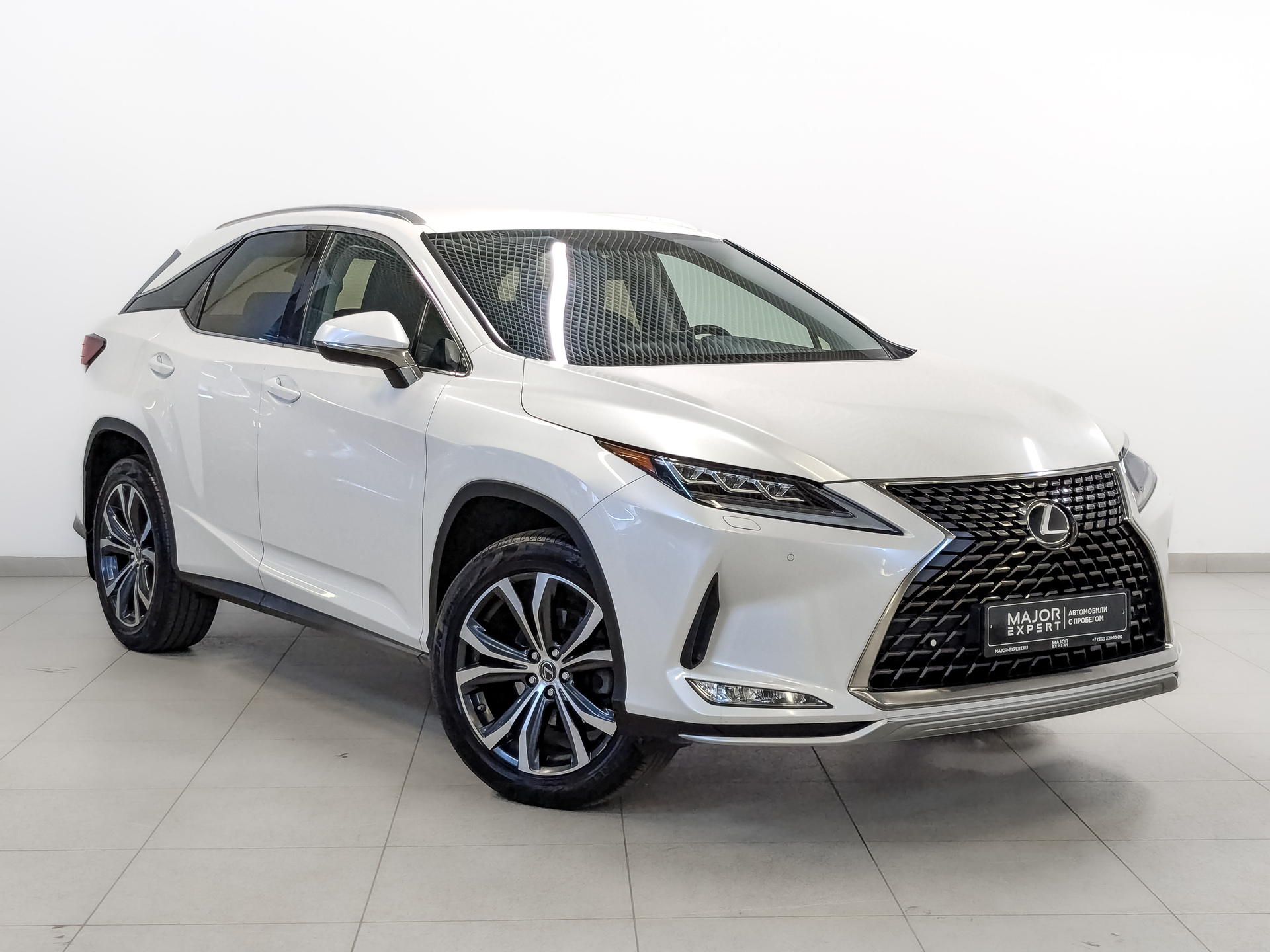 LEXUS RX 2.00 (238 л.с), автомат, 2021, пробег 105 234 км