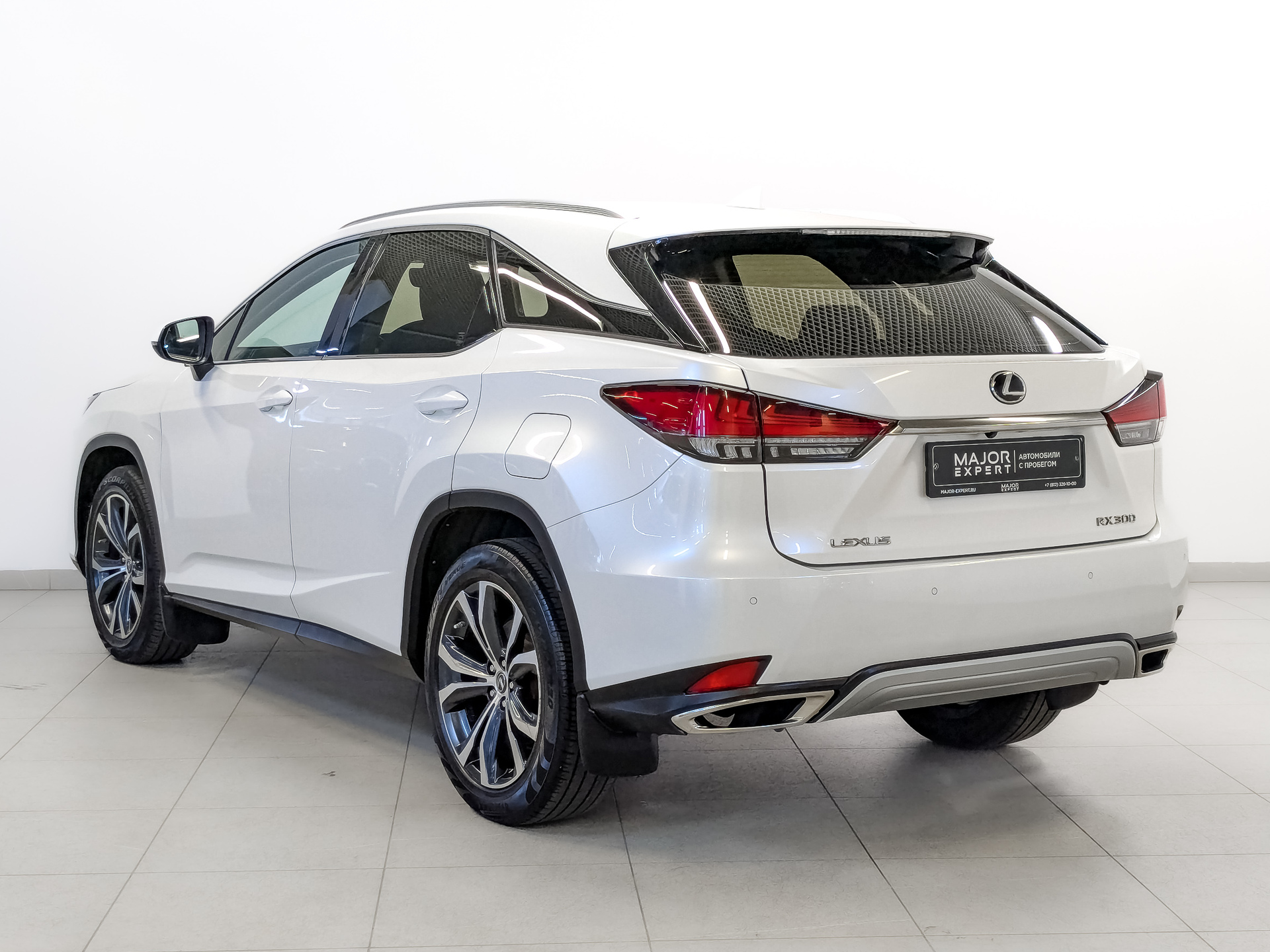 LEXUS RX 2.00 (238 л.с), автомат, 2021, пробег 105 234 км