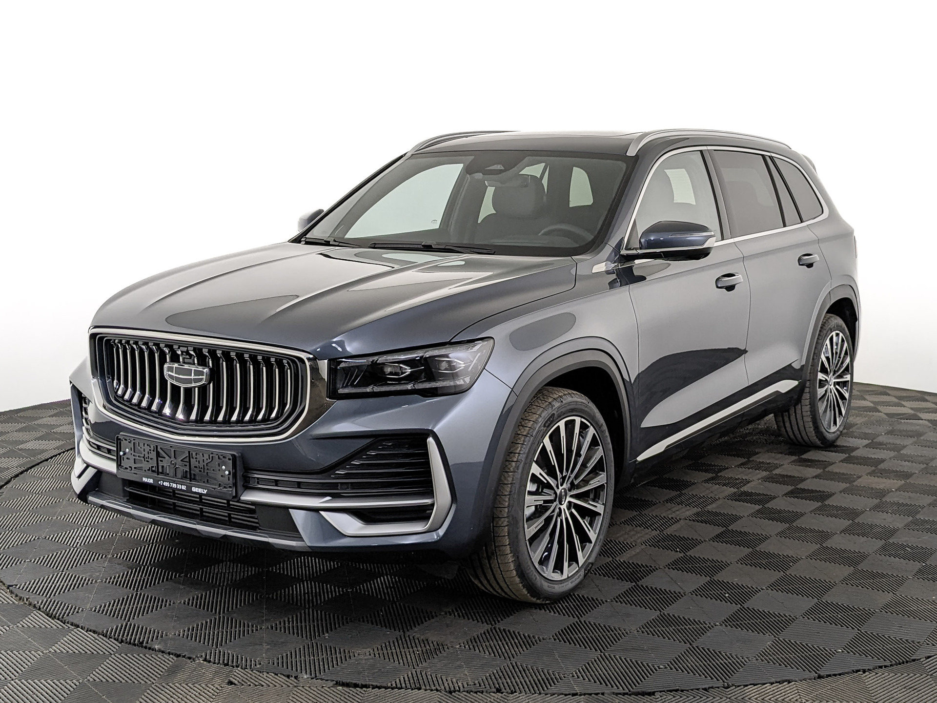 Фото Monjaro Flagship SE 2.0T/238 8AT 4WD