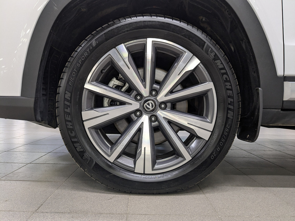 Фото Changan CS95 с пробегом 30 279 км