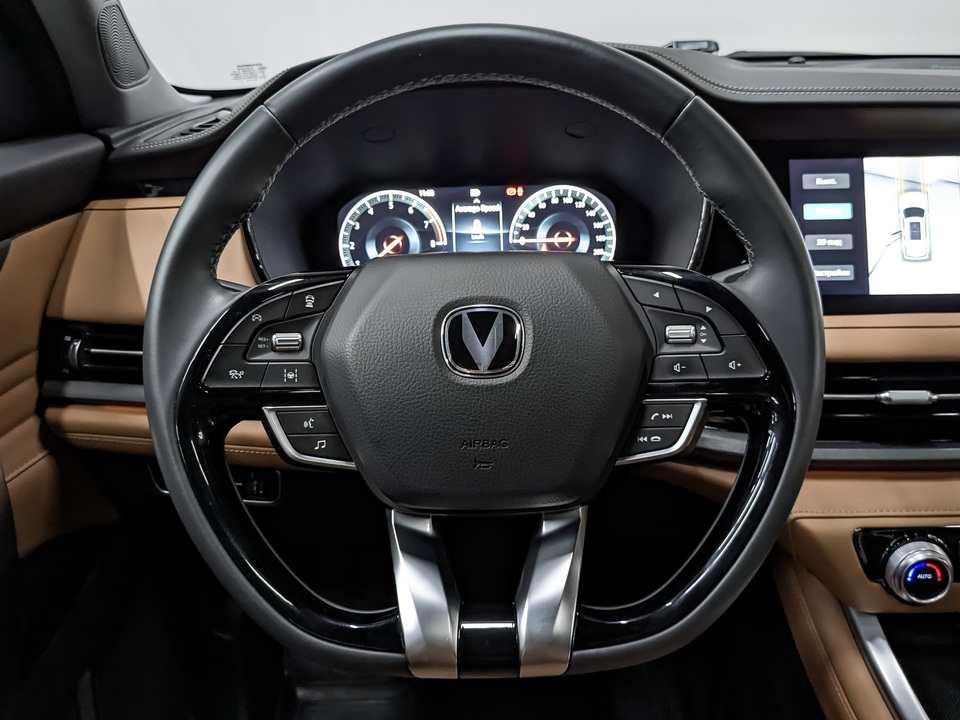 Фото Changan CS95 с пробегом 30 279 км