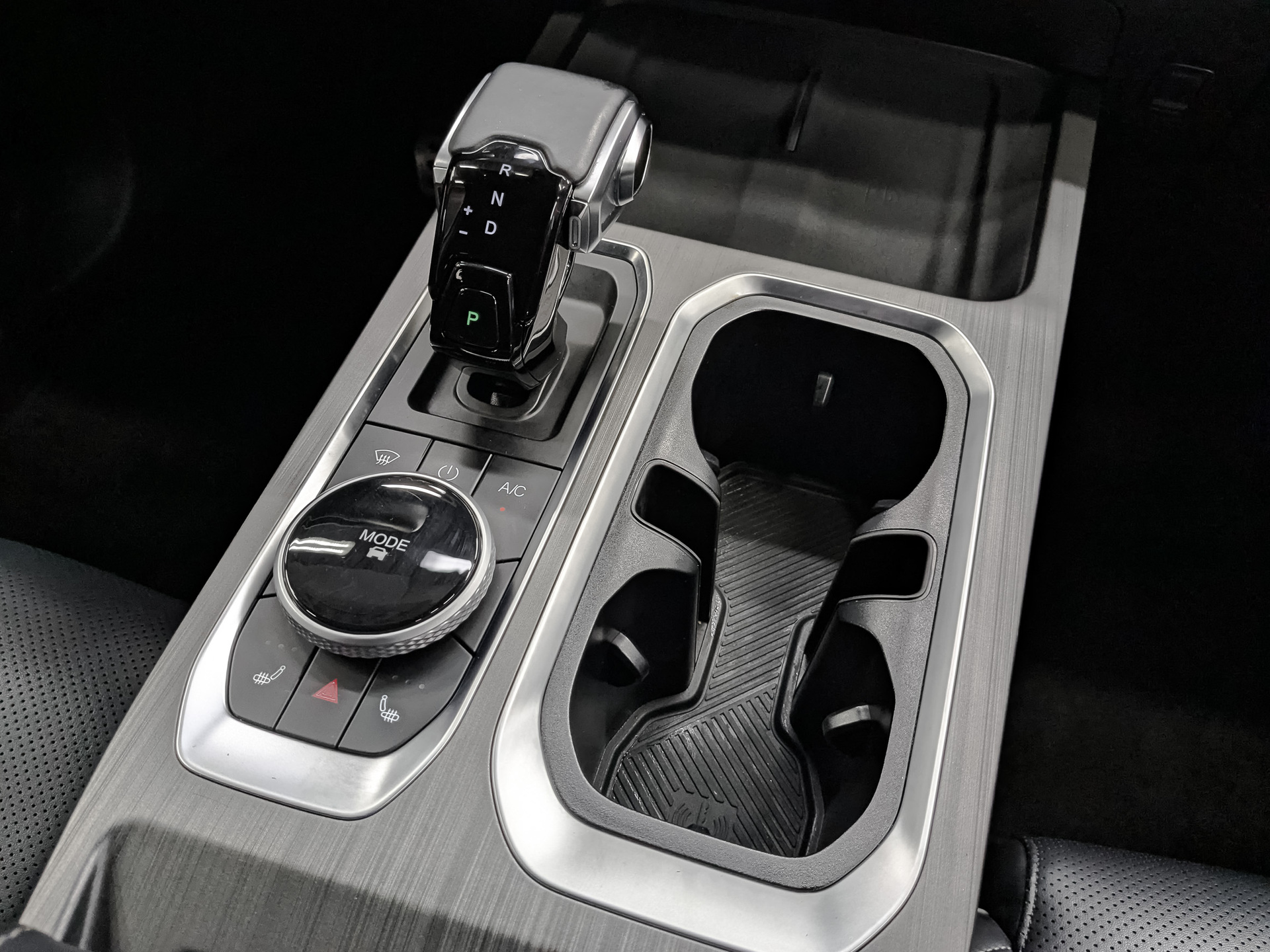 JAECOO J7 1.60 (186 л.с), автомат, 2024, пробег 47 898 км