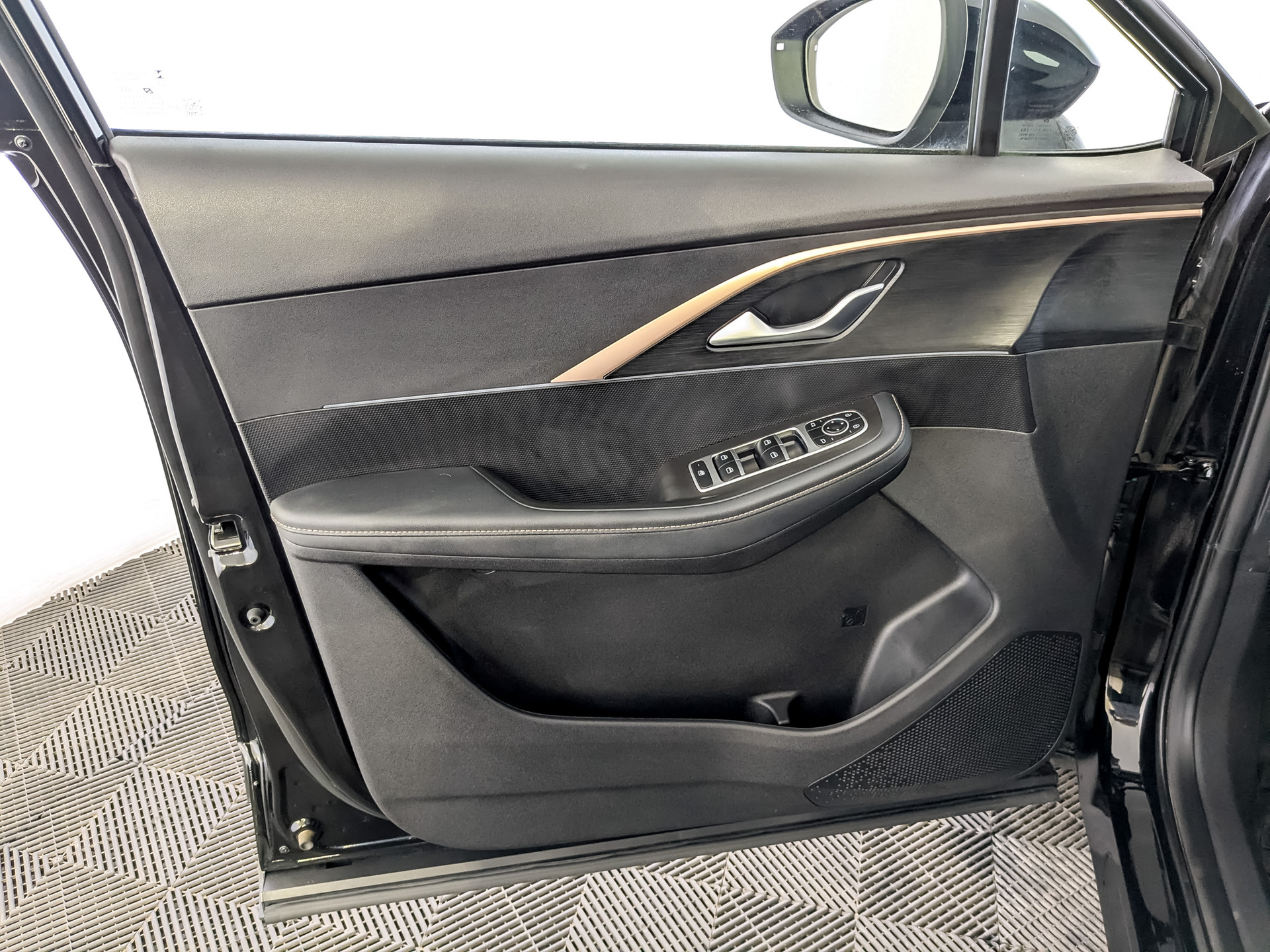OMODA C5 1.50 (147 л.с), автомат, 2024, пробег 17 685 км