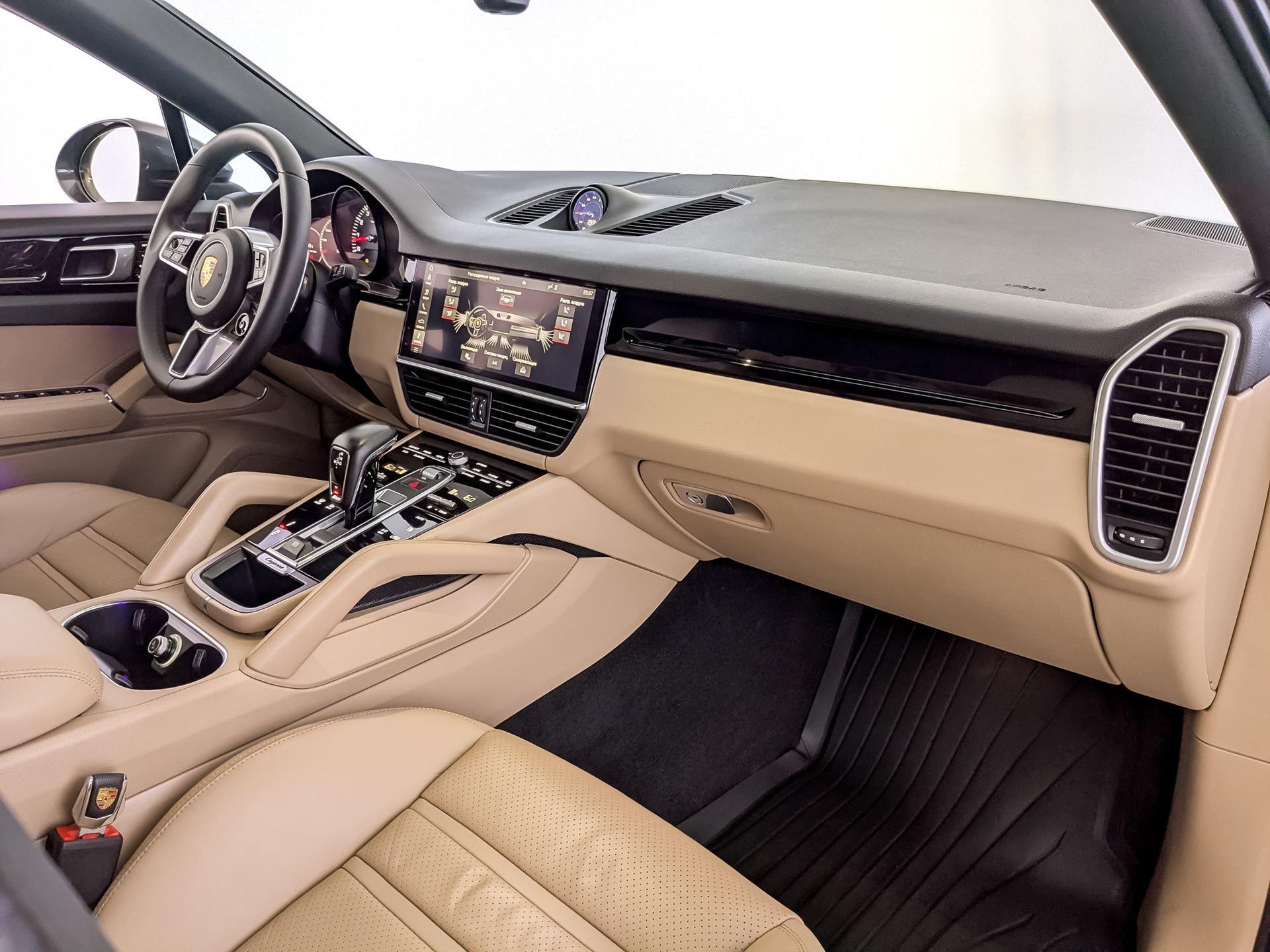 PORSCHE Cayenne Coupe I 3.00 (340 л.с), автомат, 2021, пробег 82 464 км