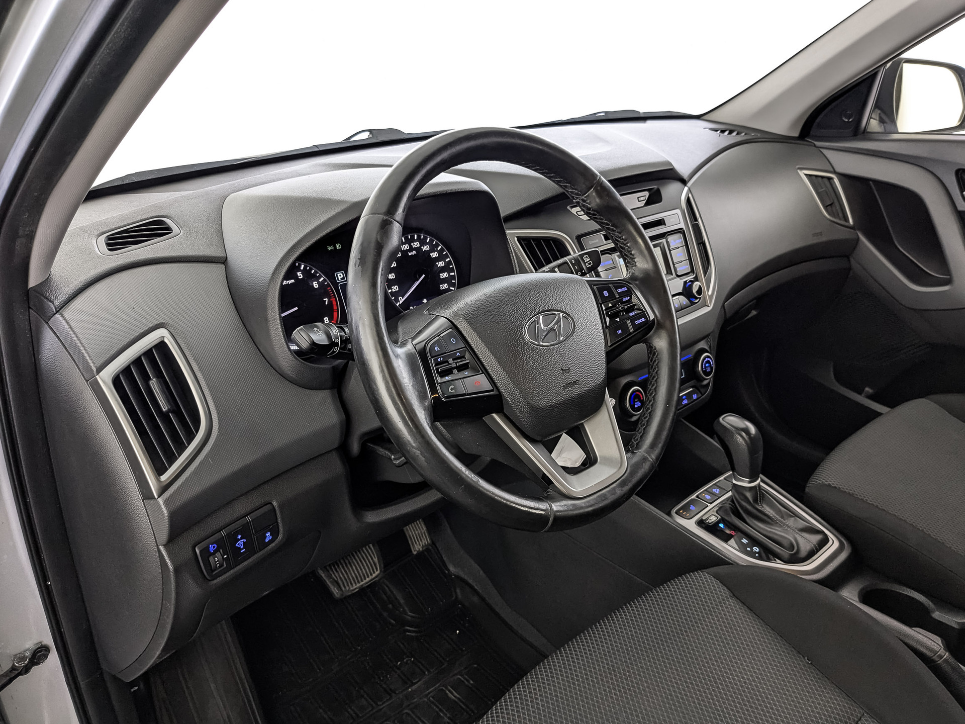 HYUNDAI Creta 2.00 (149 л.с), автомат, 2019, пробег 74 430 км
